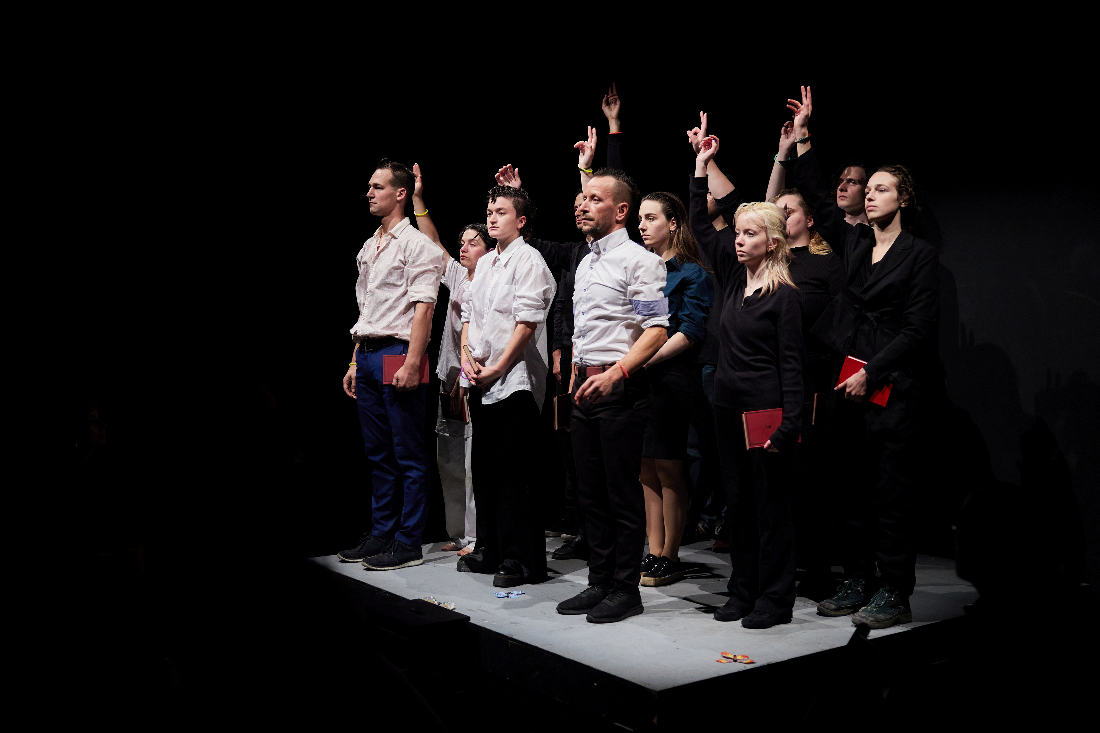 Mózes Zoltán performansza, Dusa Gábor fotója