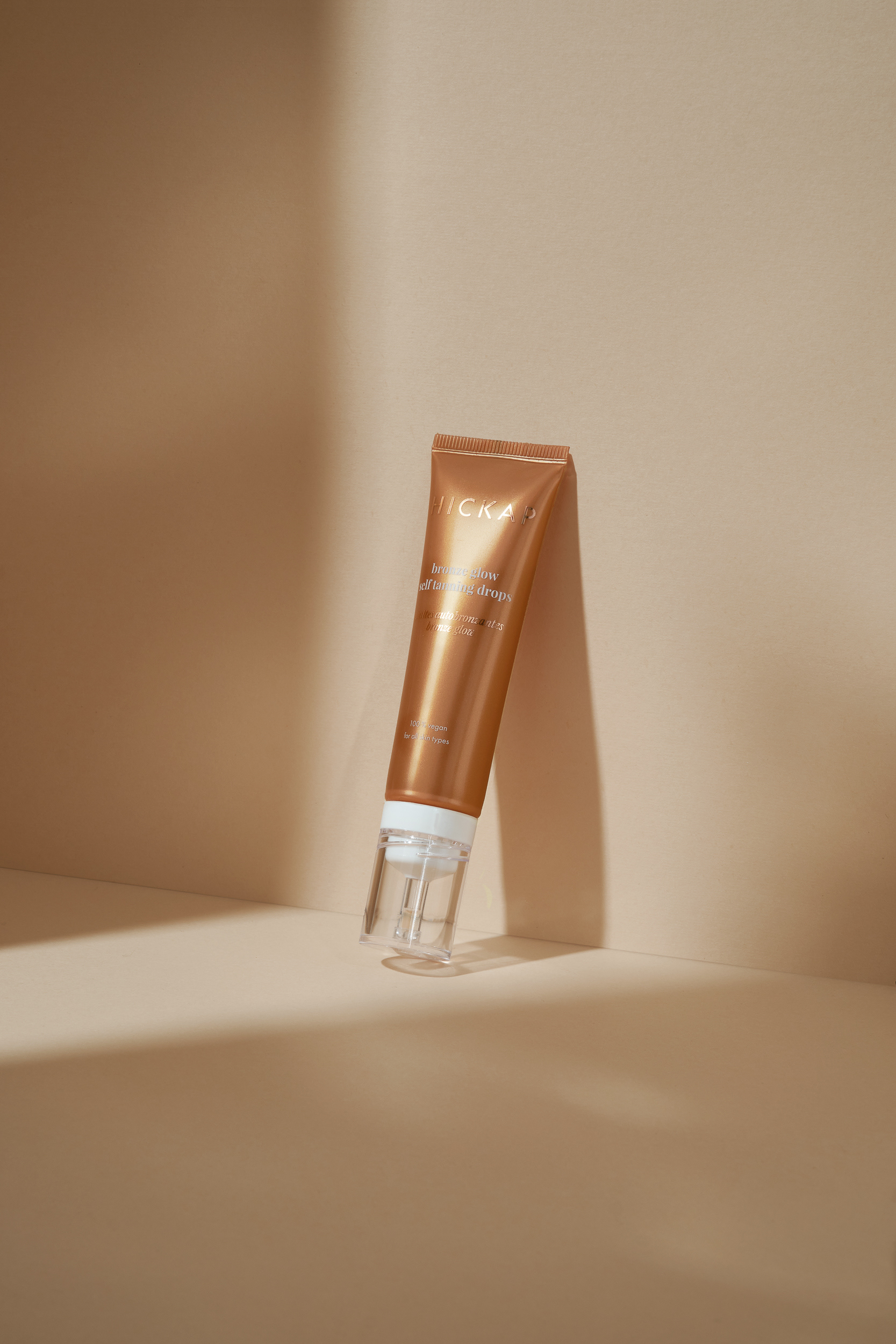 Bronze glow self tanning drops