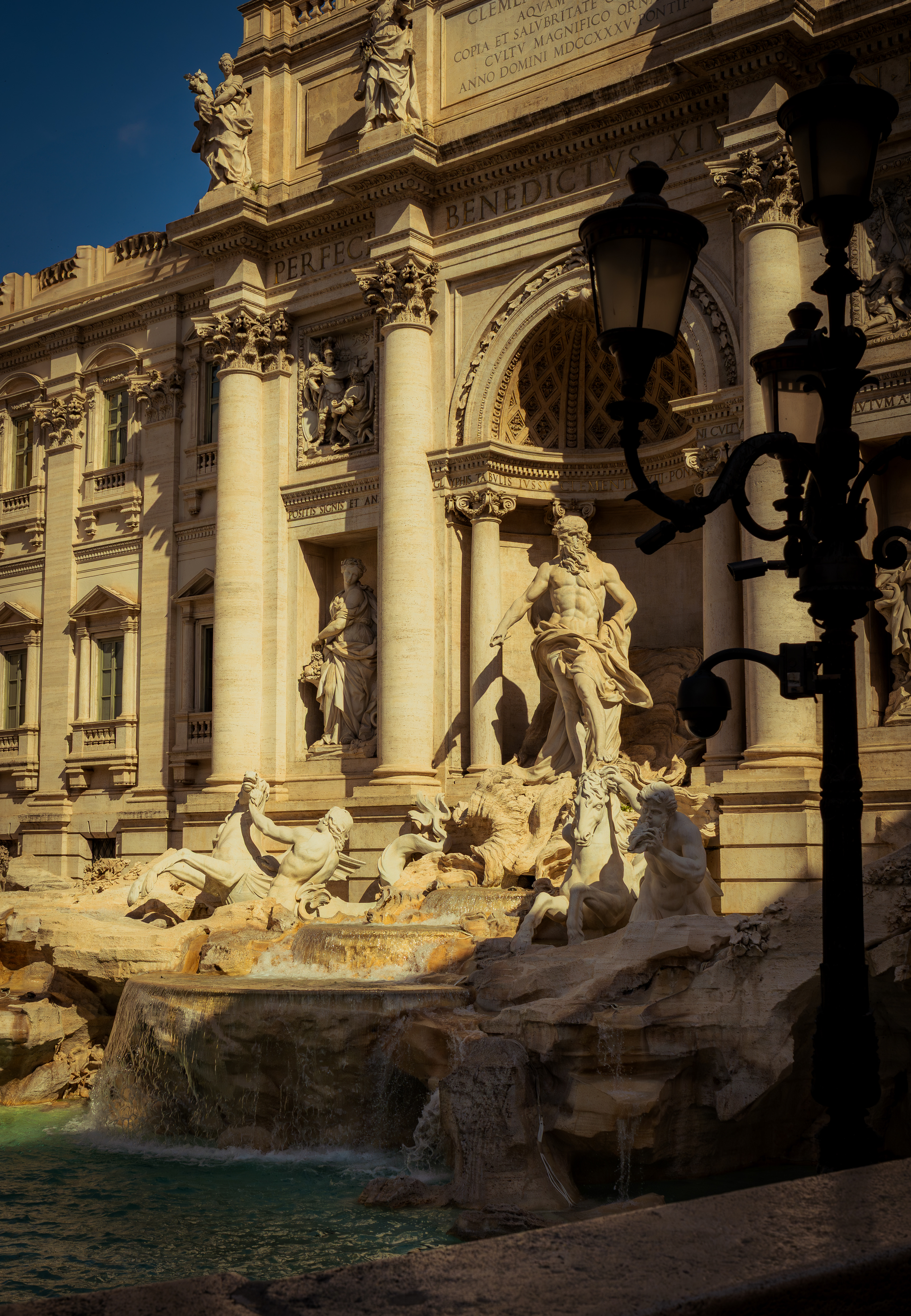 Trevi Fountain