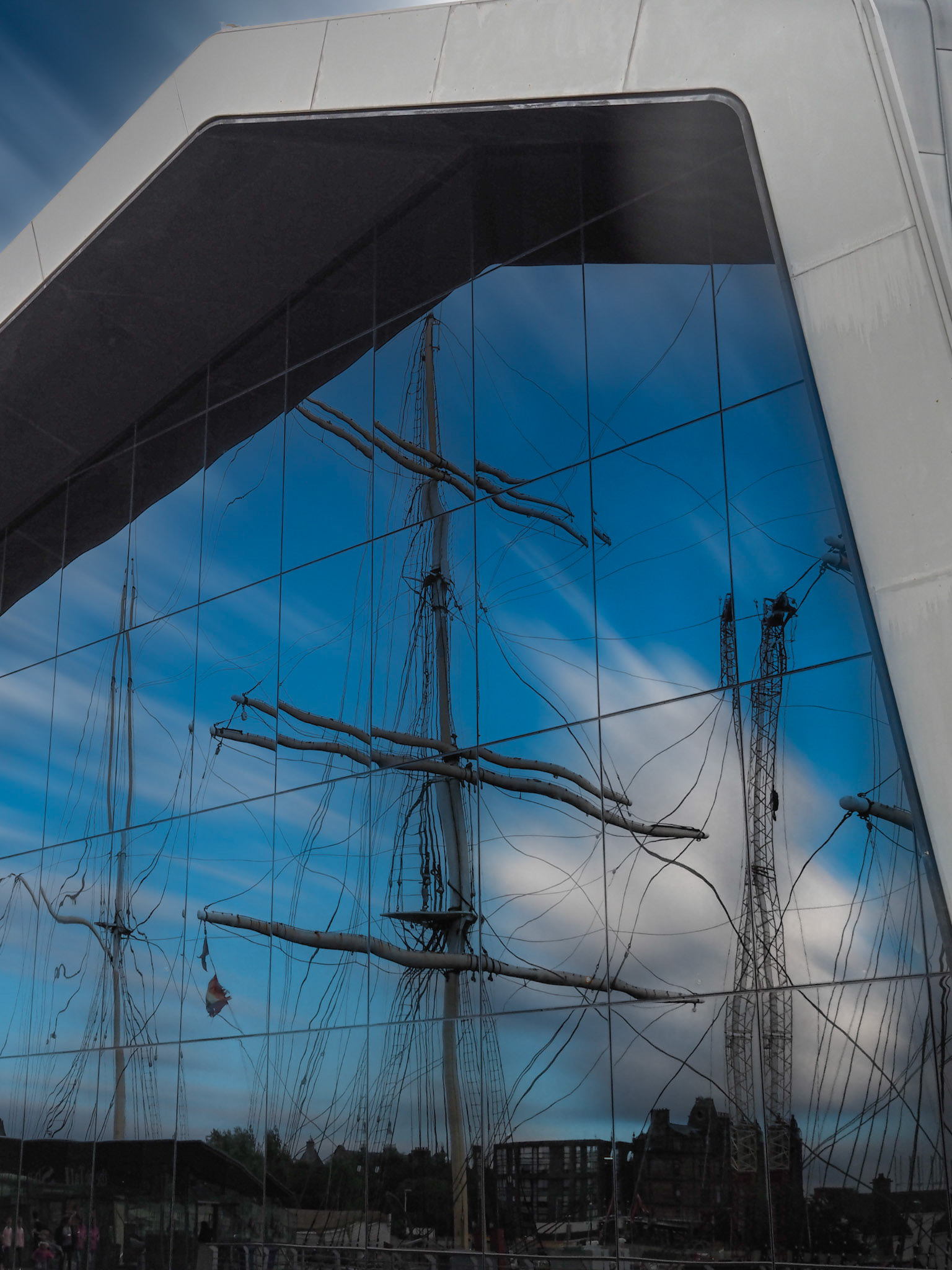 REFLECTIONS OF GLASGOW 3