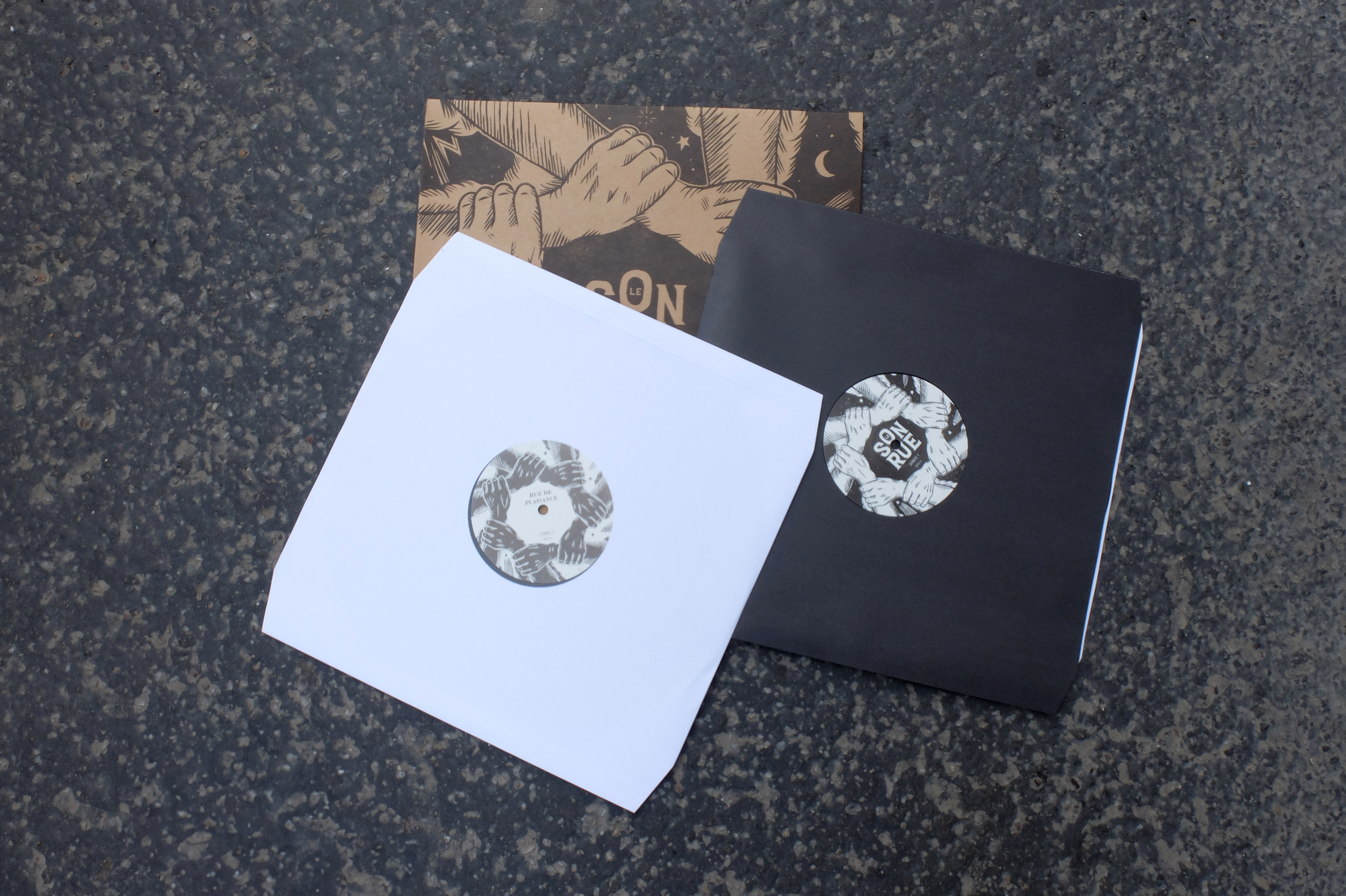 Vinyl "Le son de la rue" and is two disk