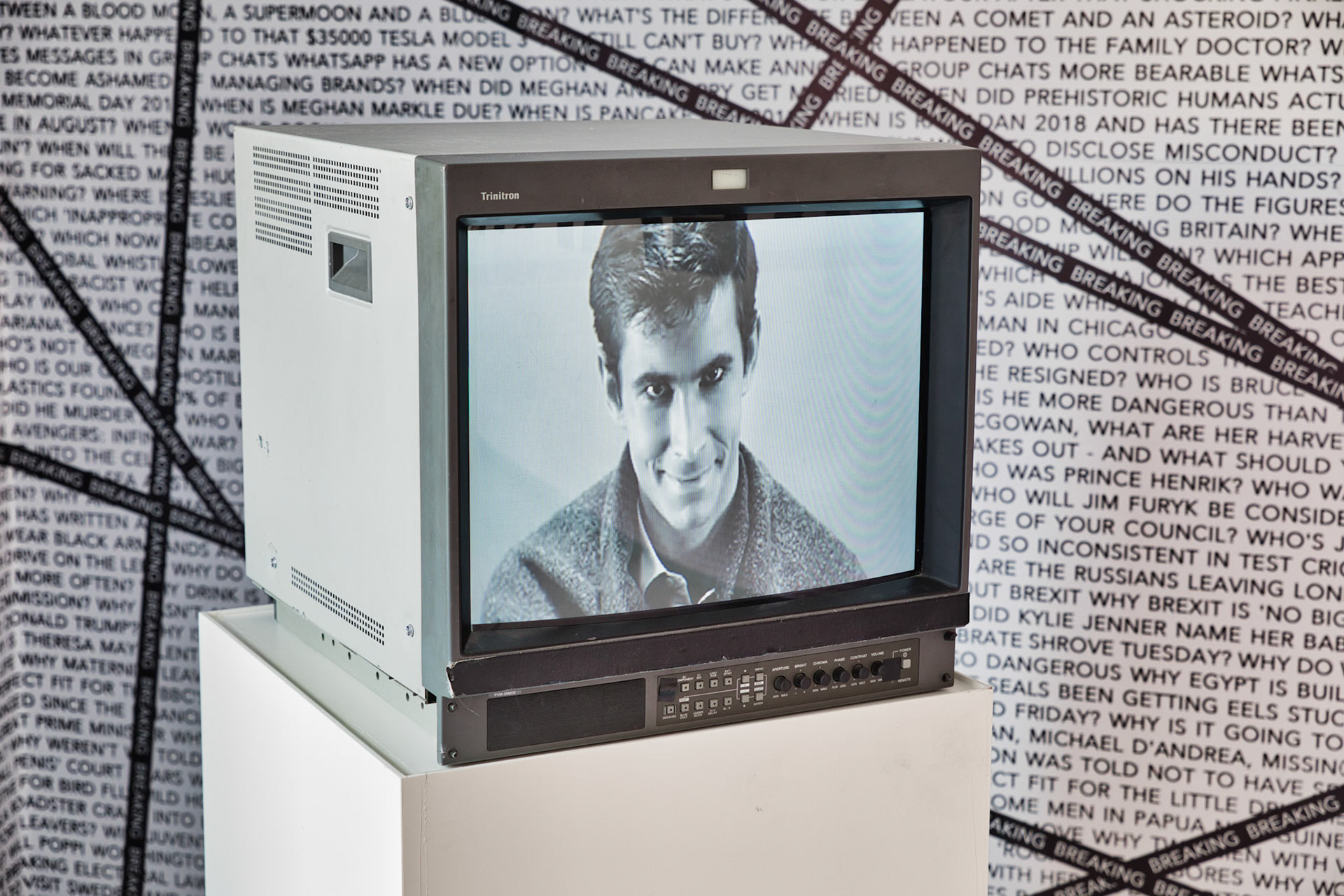 Robert Good, 'Breaking', 2019, Cambridge Artworks