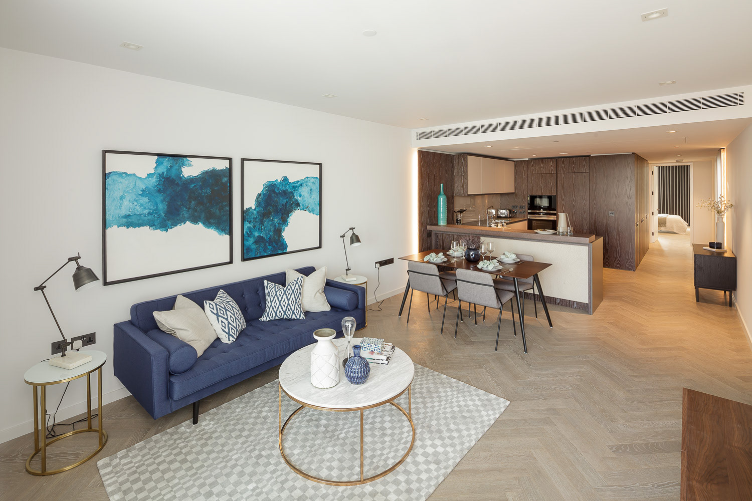 Mixed light sources can only be white balanced one way....