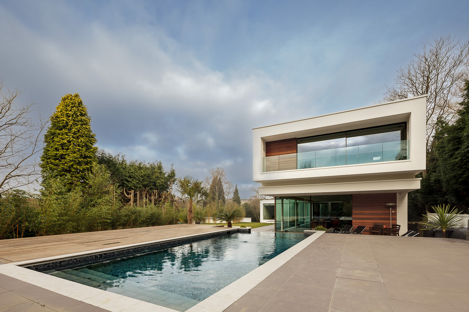 contains sufficient information to enhance the sky and open up the shadows: plus mimic the effect of a polariser filter in the water and window reflections.