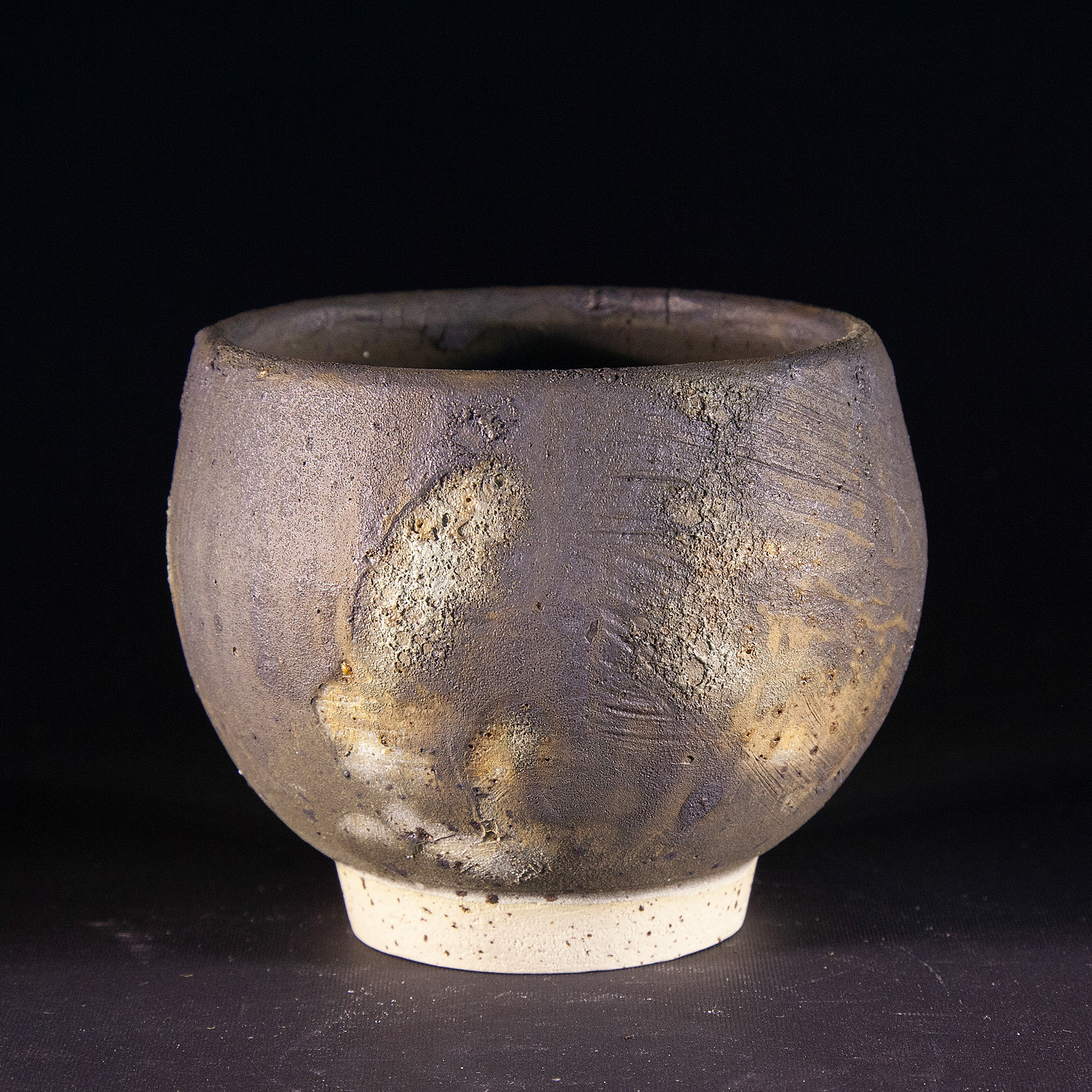 Pot #251 · 8,5x8 cm · DKK 150,-