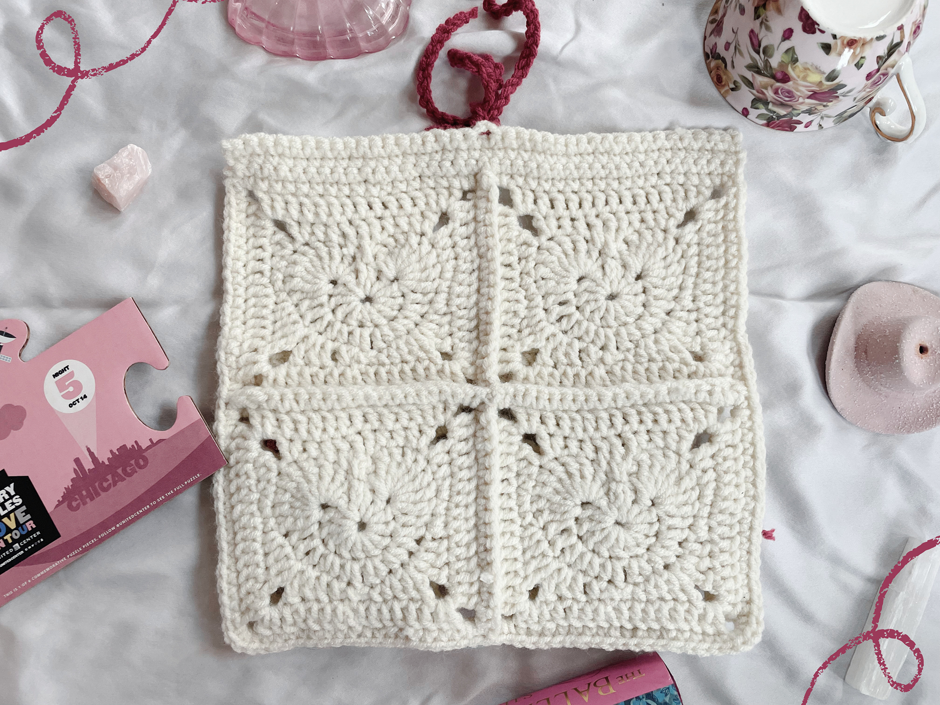 Ribbon Crochet Book Sleeve {Back}