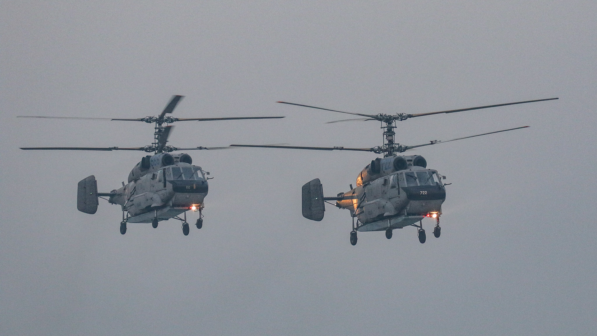INAS 339 - The Falcons, Capt Venkatesh & Cdr Dilip Joseph