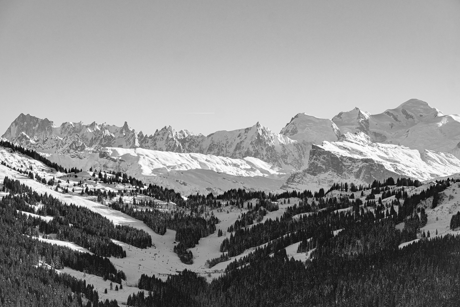 Mont blanc in the distance from mont chery France les gets