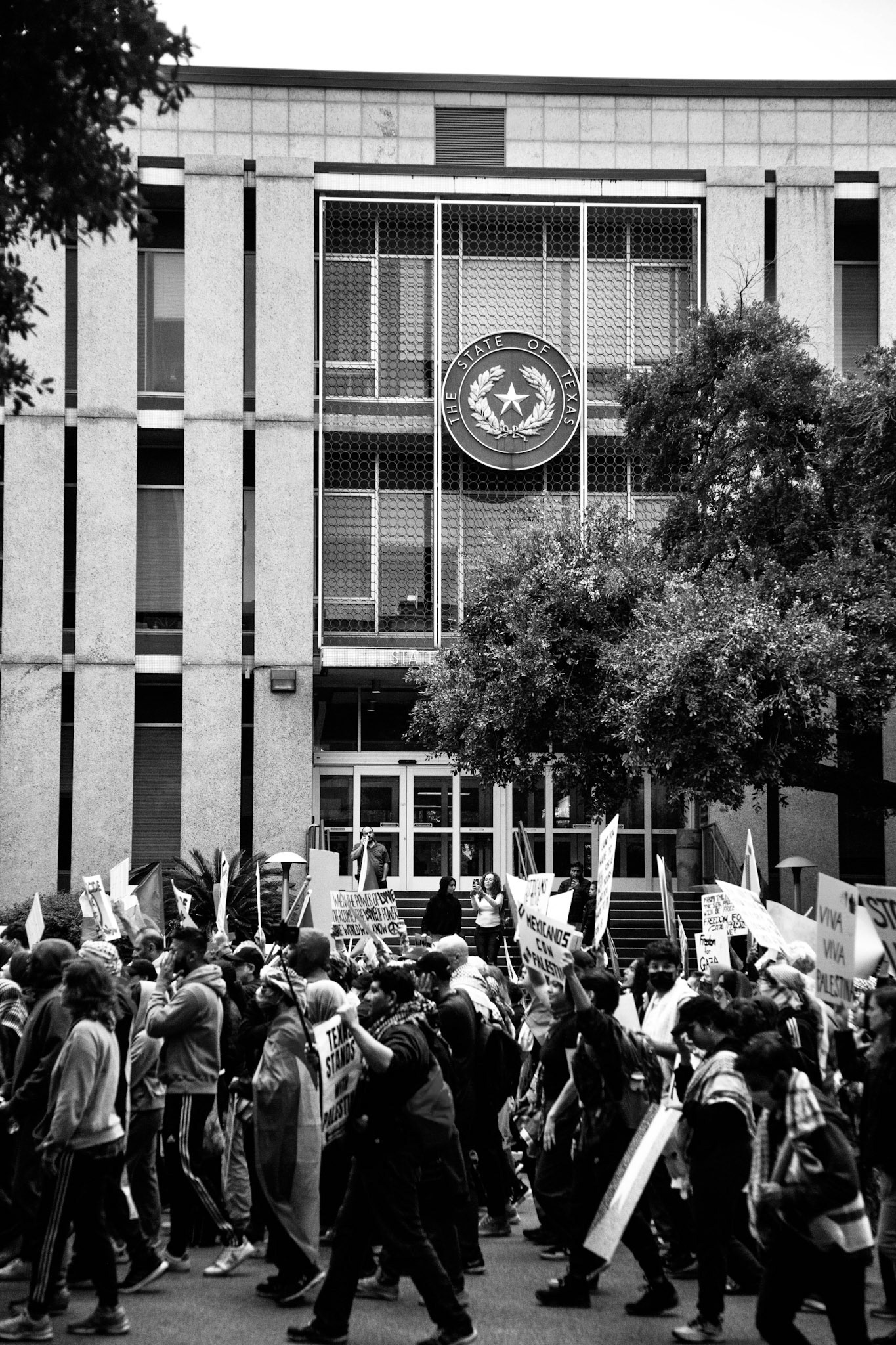 The crowd of thousands begins their trek downtown, from the State Capitol.