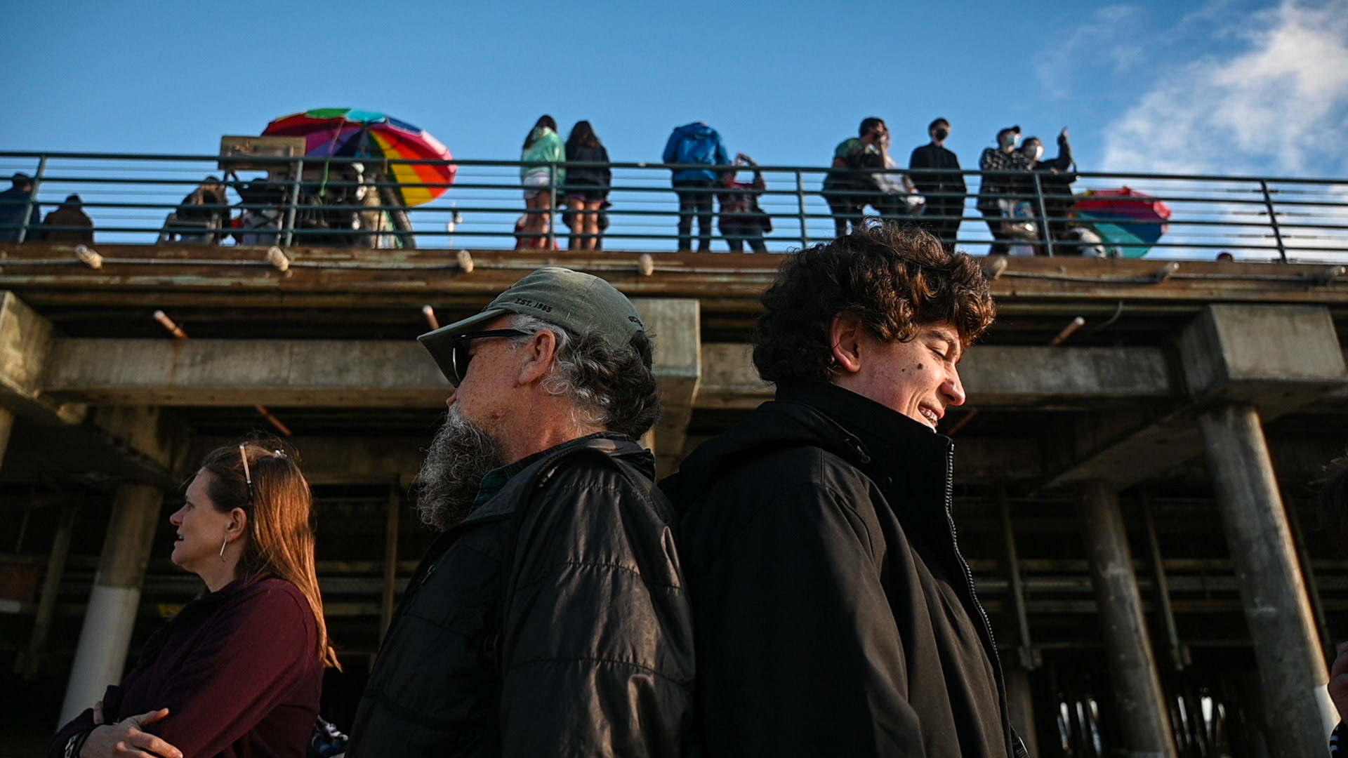 Ali and Scott play "who's taller?". Ali might have some height on him, but the answer is cousin Nathan, who stands at 6'5. 