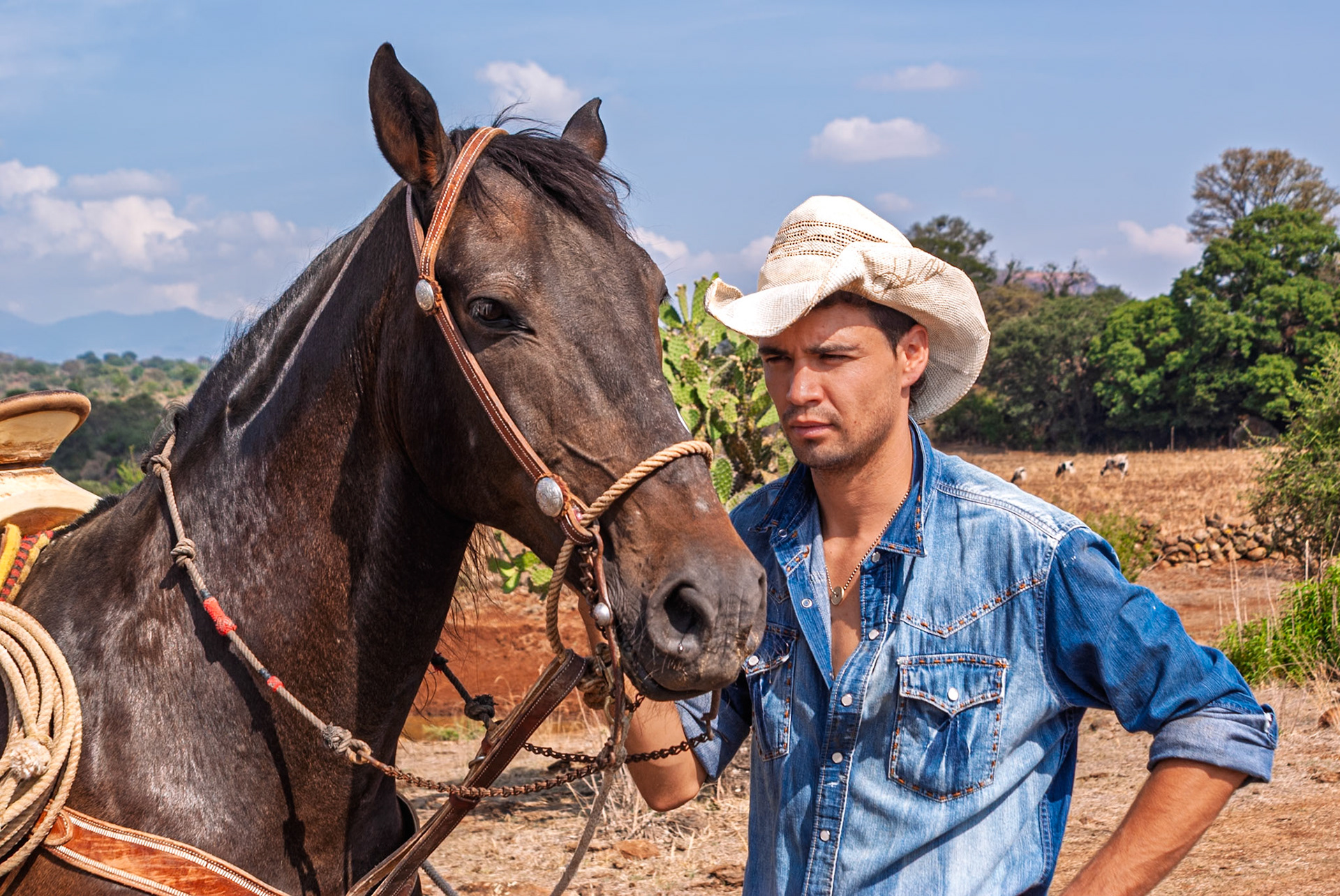 Christian Villaseñor fotografiado en Cuto de la Esperanza, Michoacán