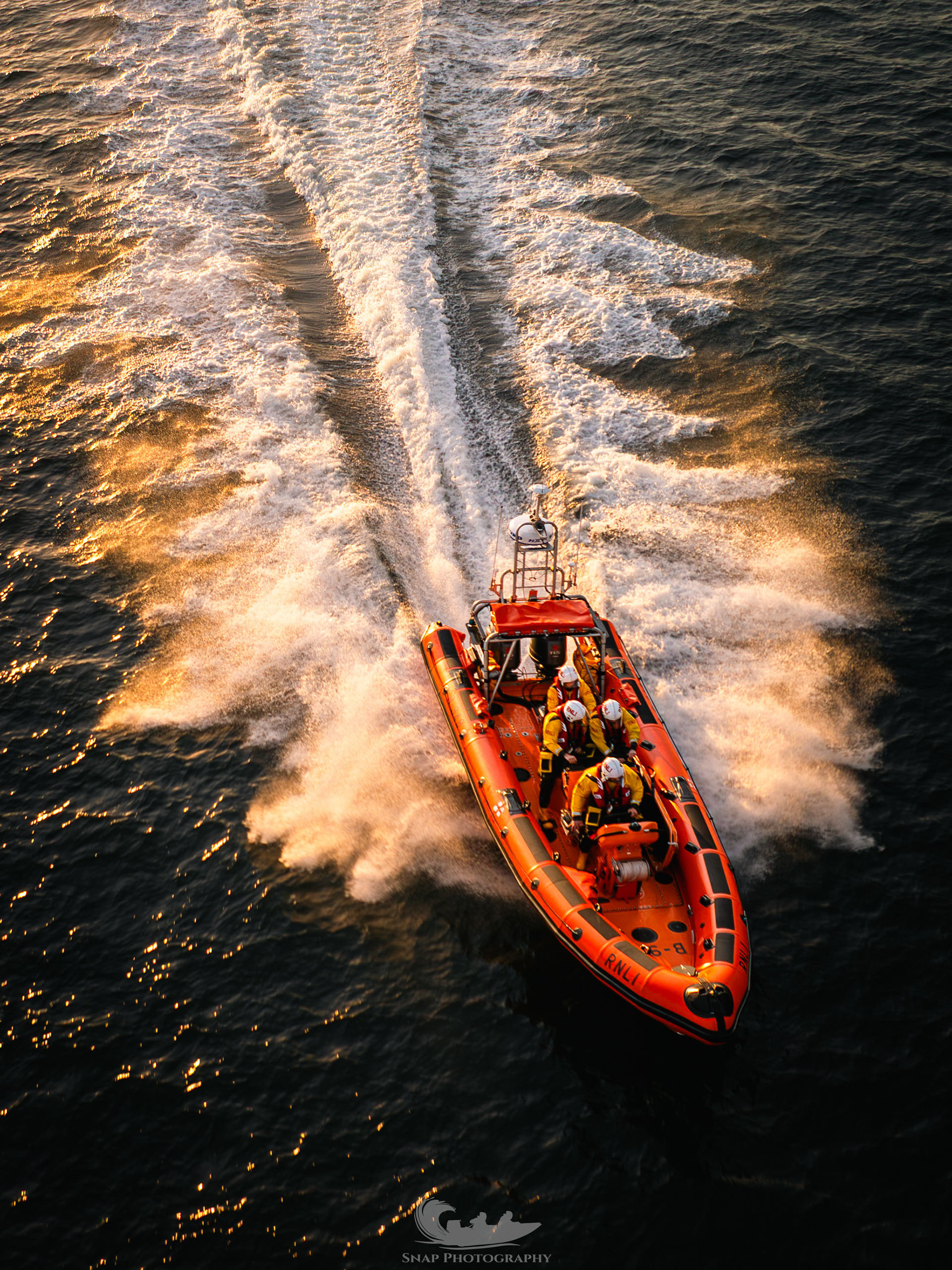 RNLI Mudeford heading out on a shout