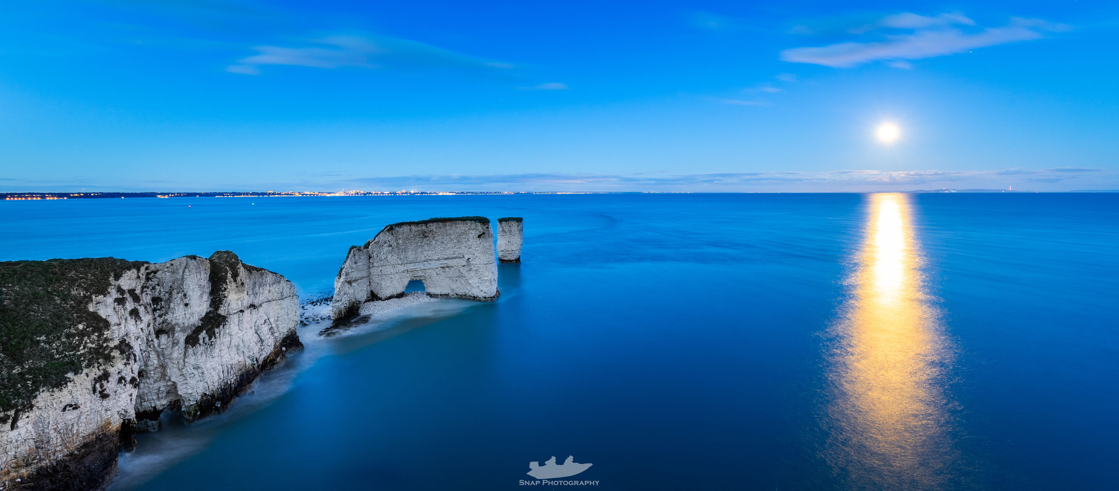 Old Harry rocks moonrise 