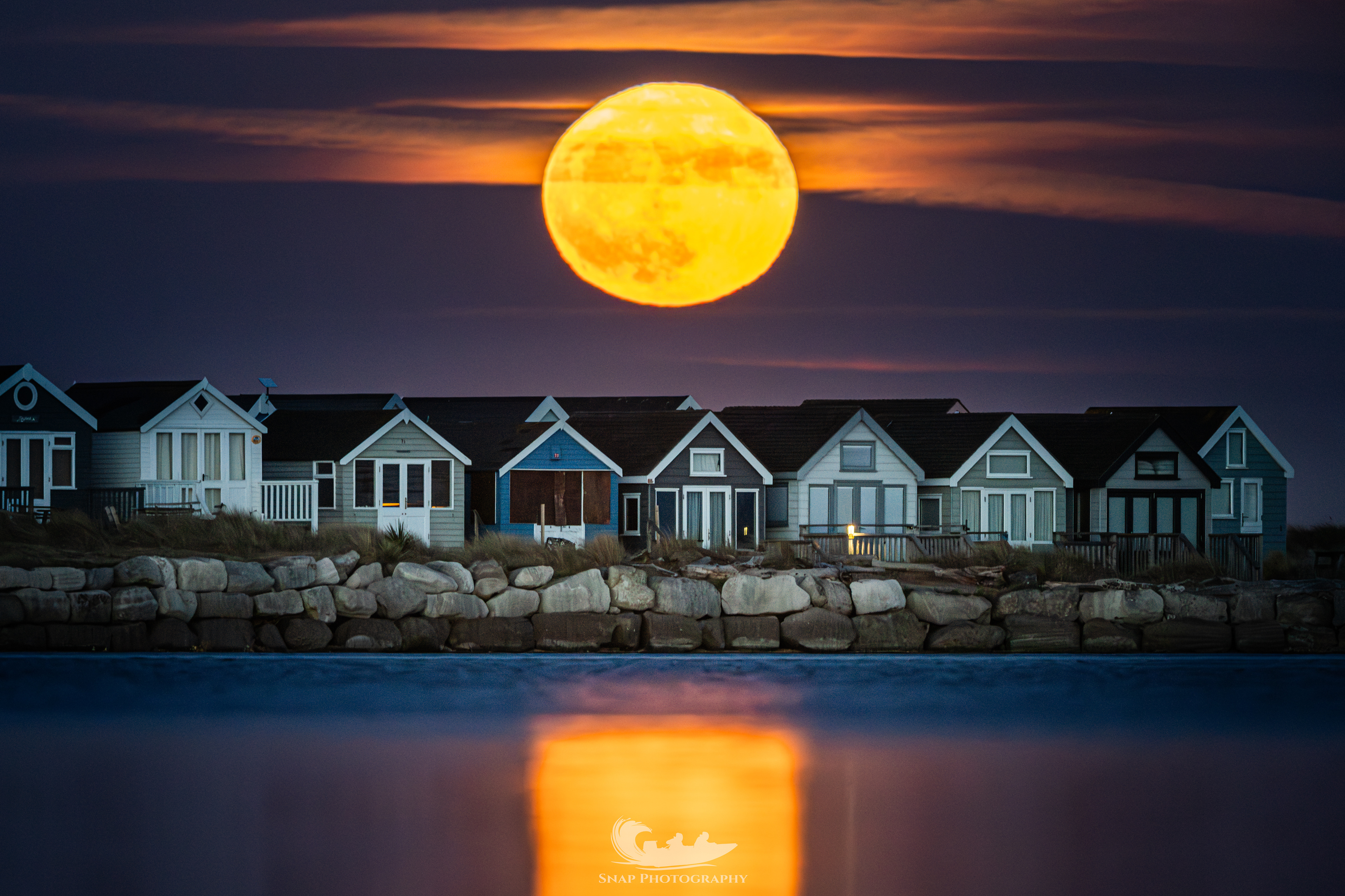 Beach hut moonrise
