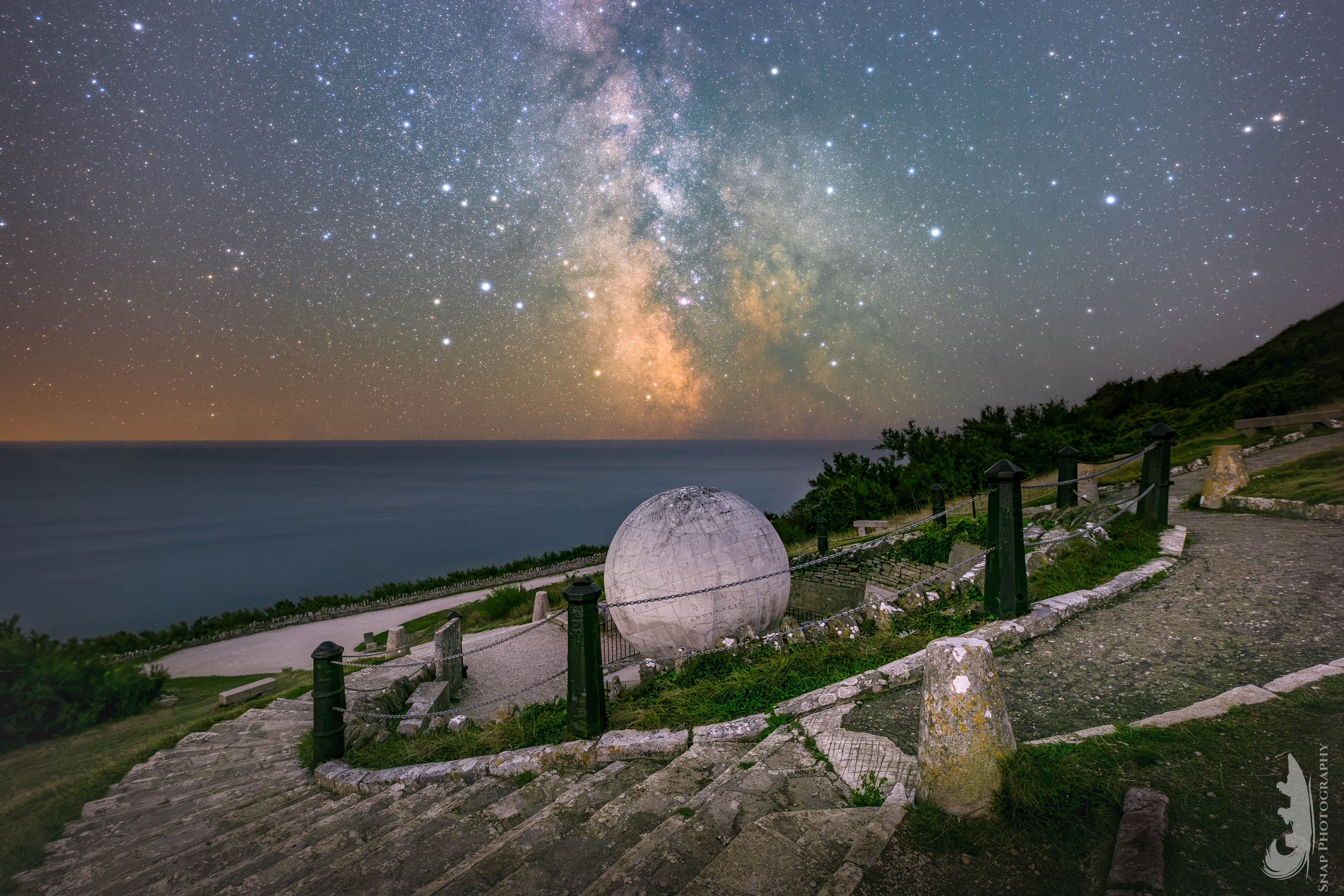 The milky way over the great globe at Durlston 