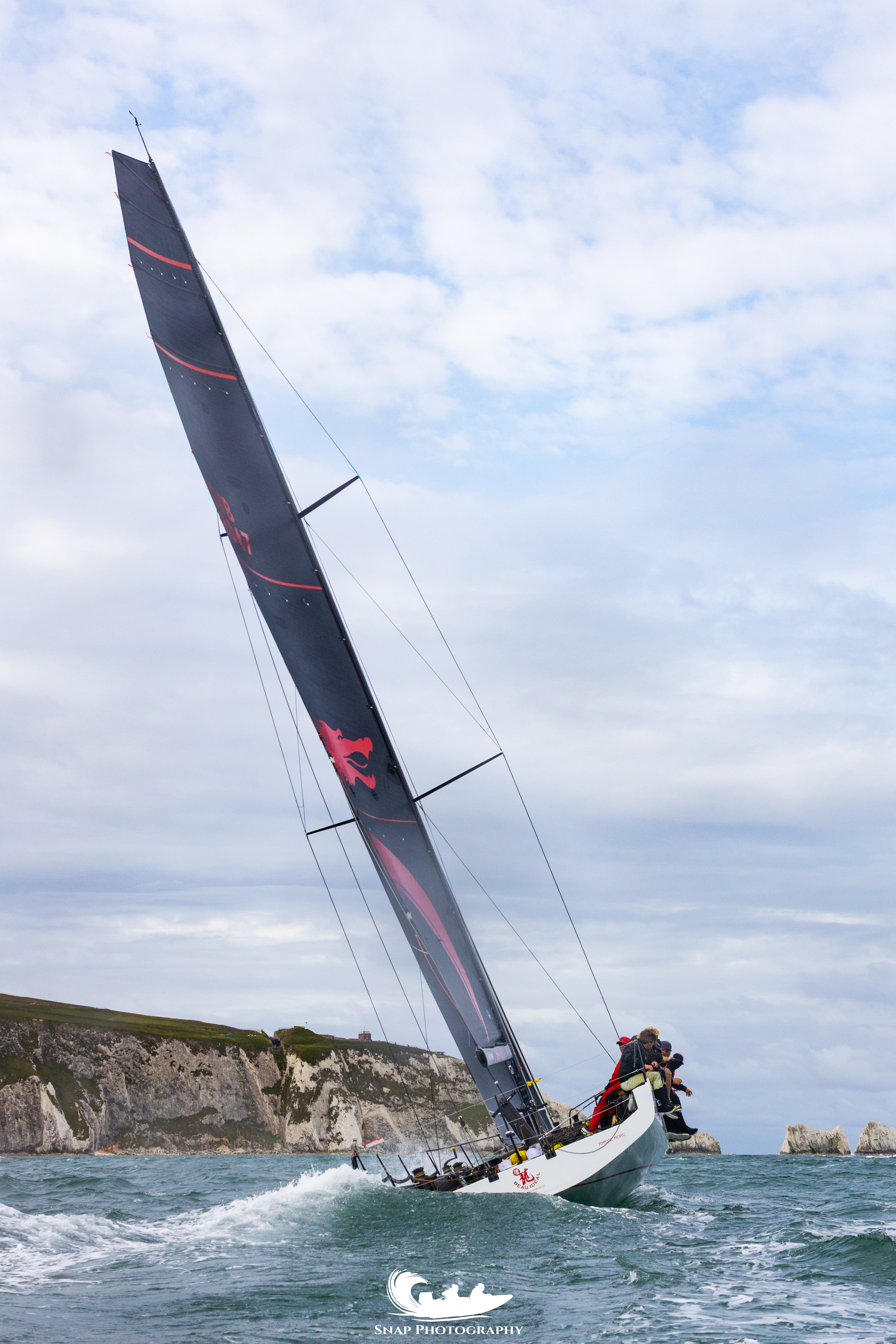 Round the island race 2025