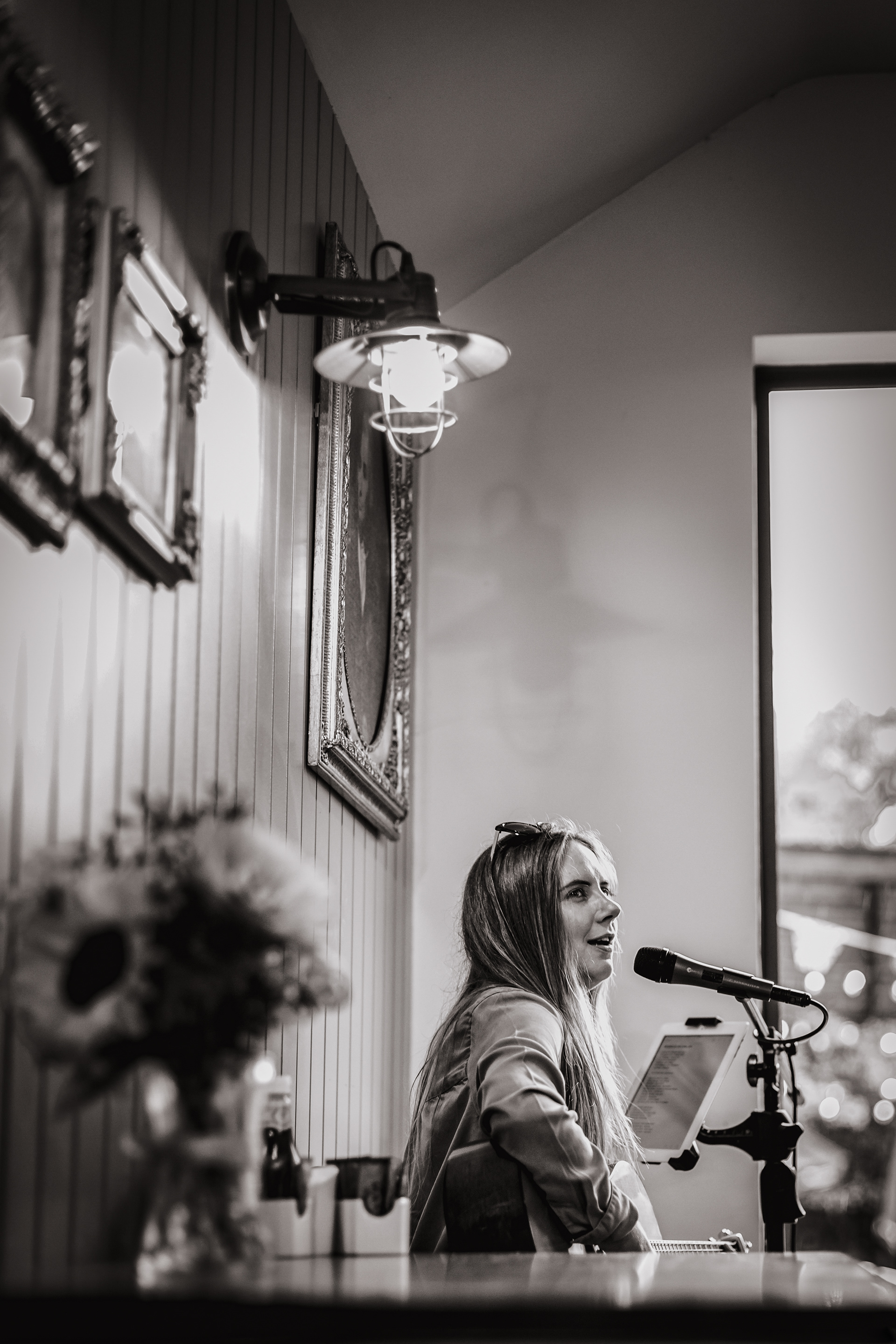 Acoustic wedding vibes 