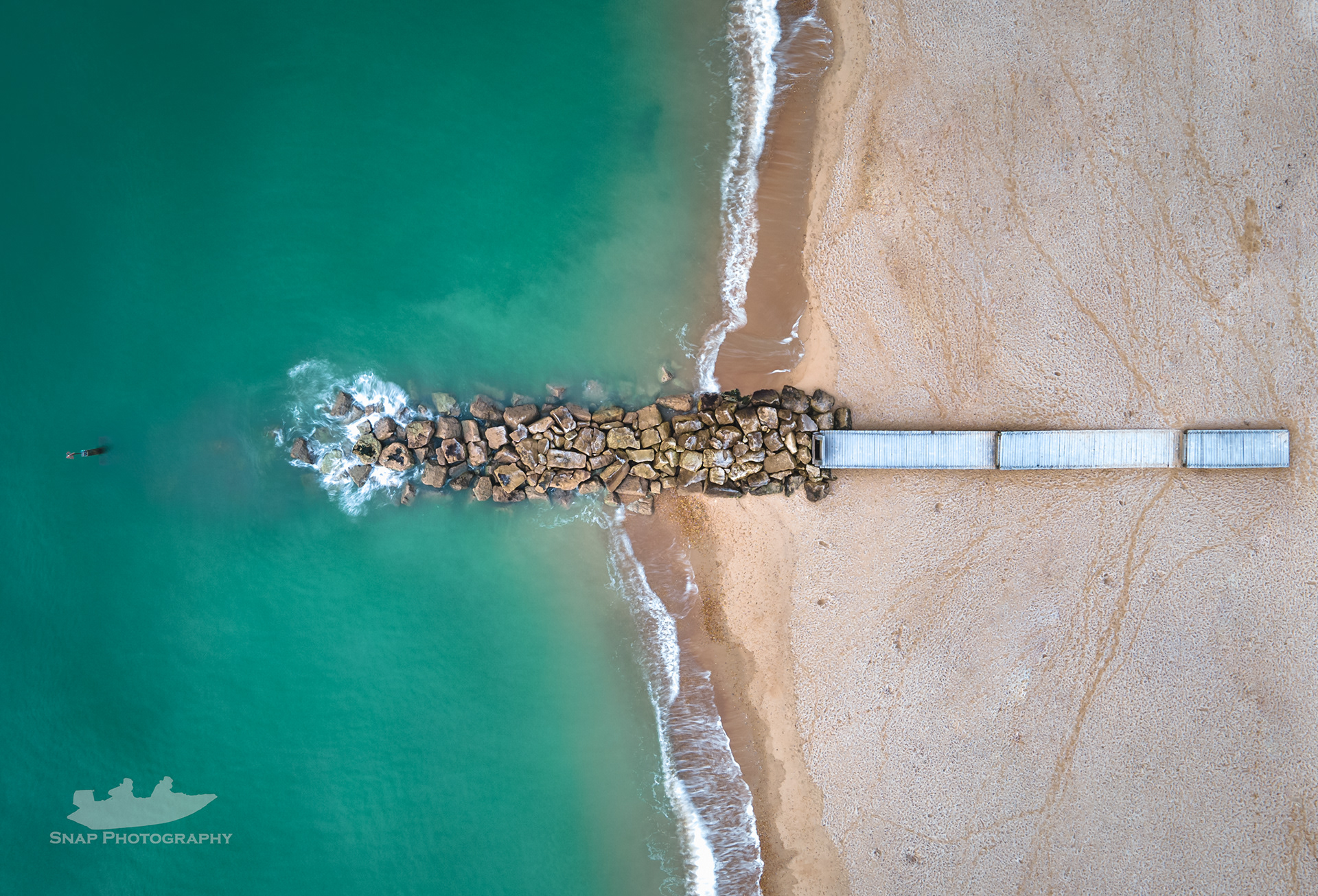 Frosty groyne