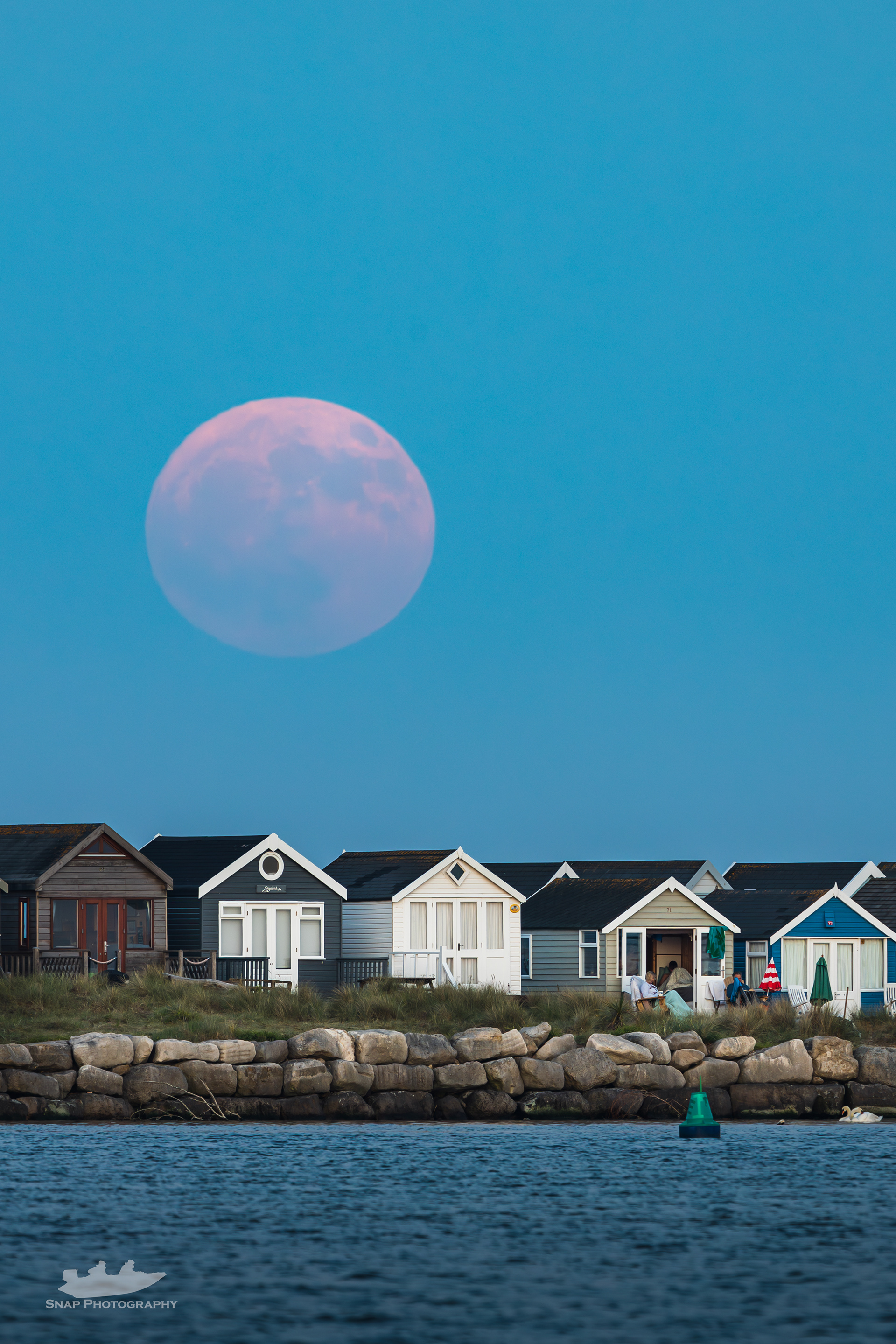 The Mead/Honey moon rise