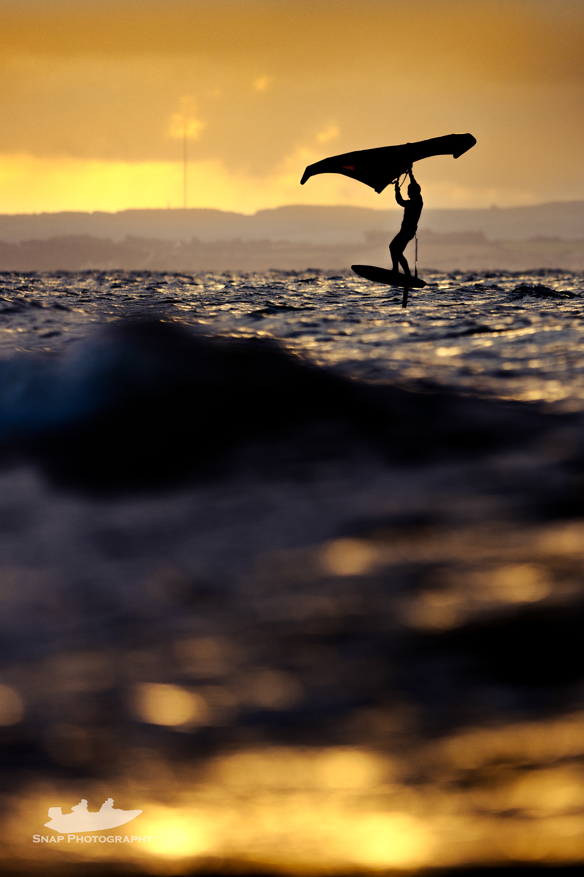 Wing foiling at Avon beach 07-10-22