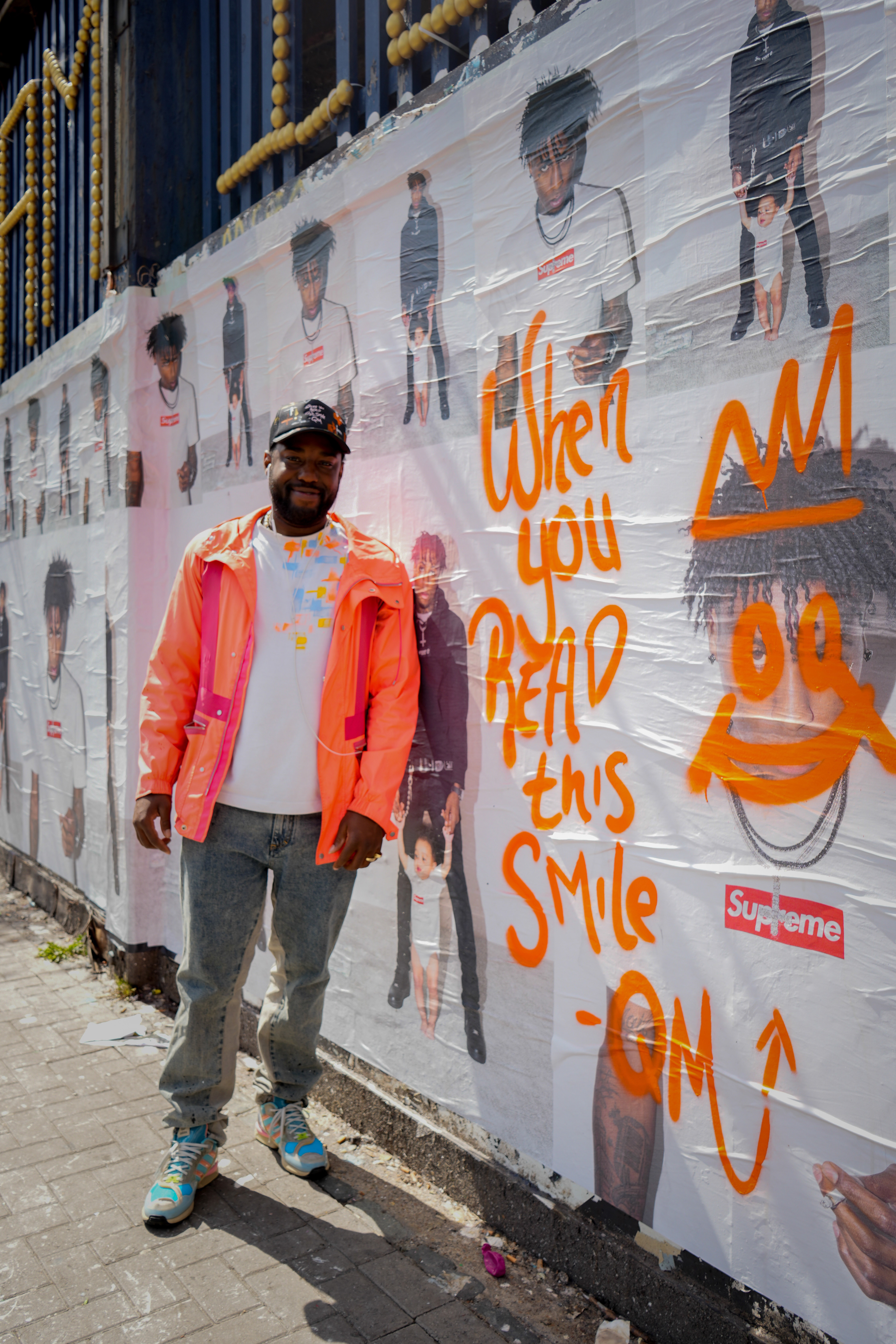 When You Read This Smile Graffiti by QM (IG @quincymadeit)