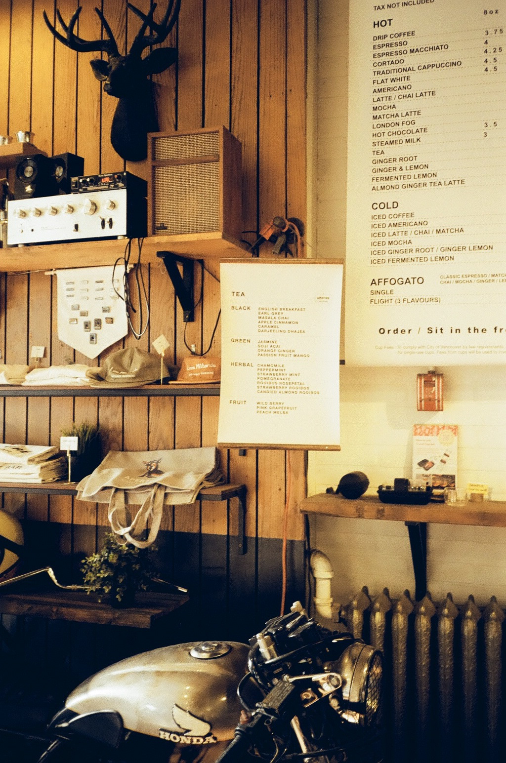 Kodak Gold 200, 2023