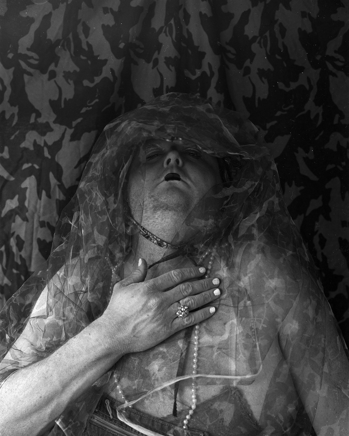 The Girl w/ the Hinterland Bonnet 4