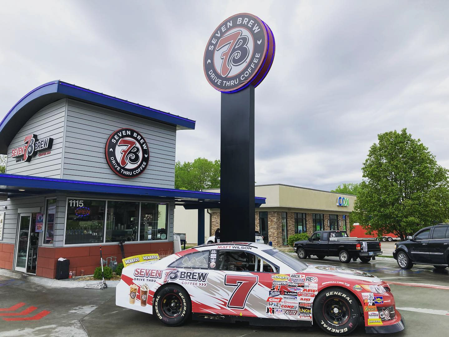 Showcar promoting a new location