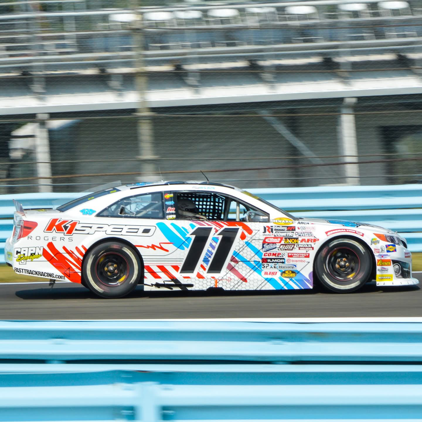Watkins Glen - Turn 1