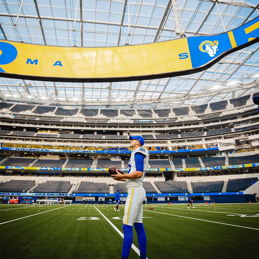 Dakota Hopkins  Motion Designer / Compositor - Los Angeles Rams Stadium  Graphics