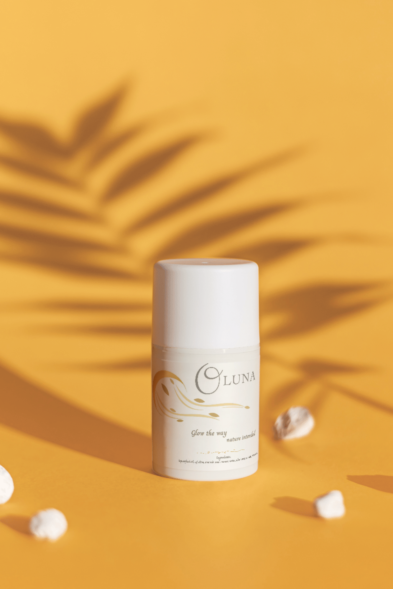 Transparency meets elegance — an ingredient-forward label design that builds trust while staying visually refined.