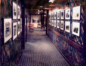 ART GALLERY STYLE
