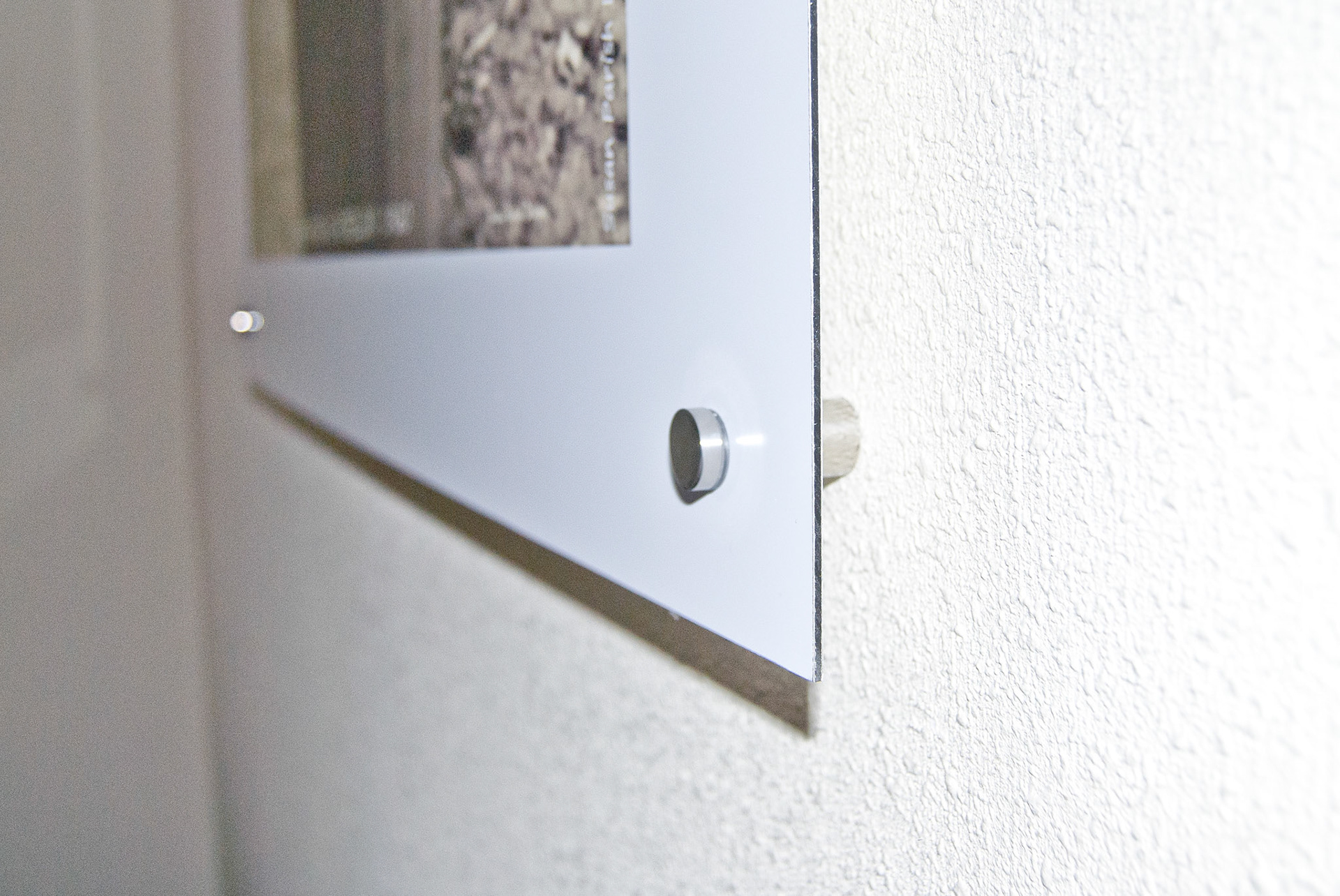 Safe and Secure Wall Mounting