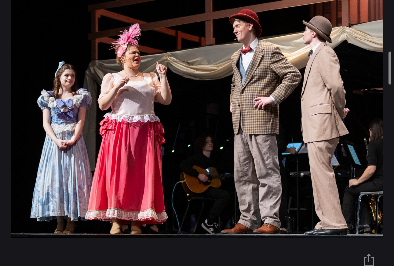 irene and minnie in their Fancy atire