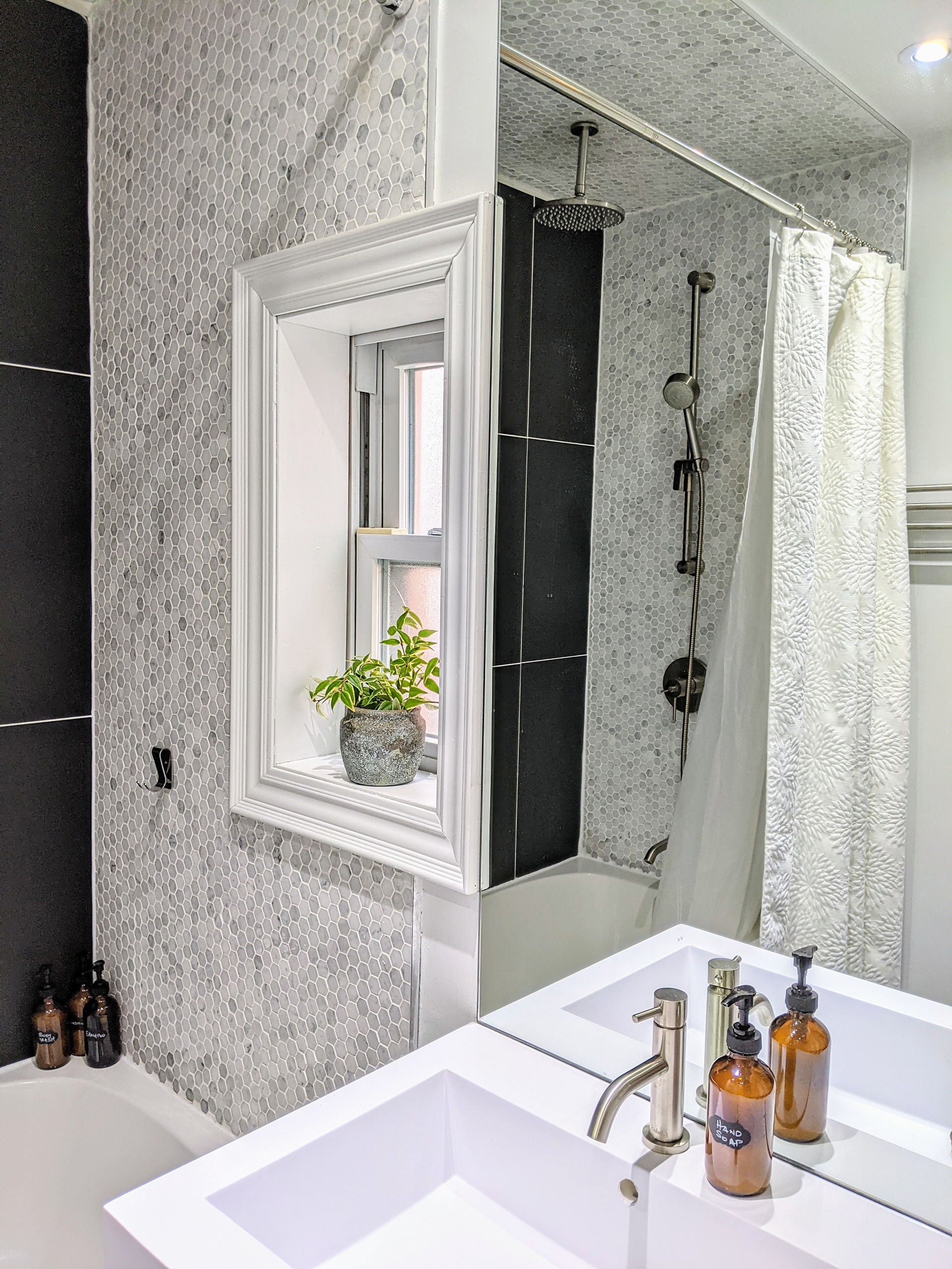 4pc Bathroom at 53 Sixteenth Street, New Toronto, Toronto