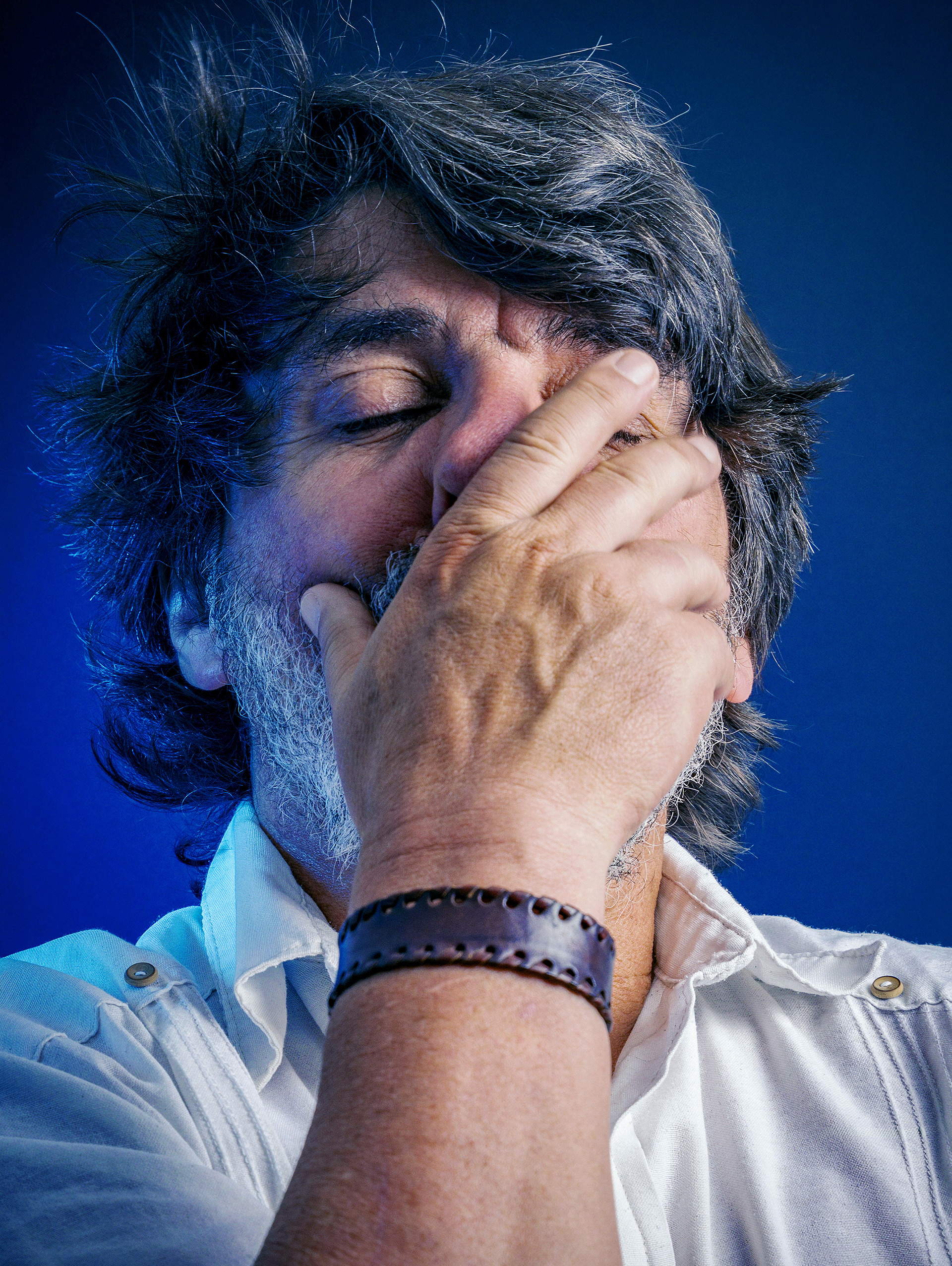 César Troncoso para @identikit.uy