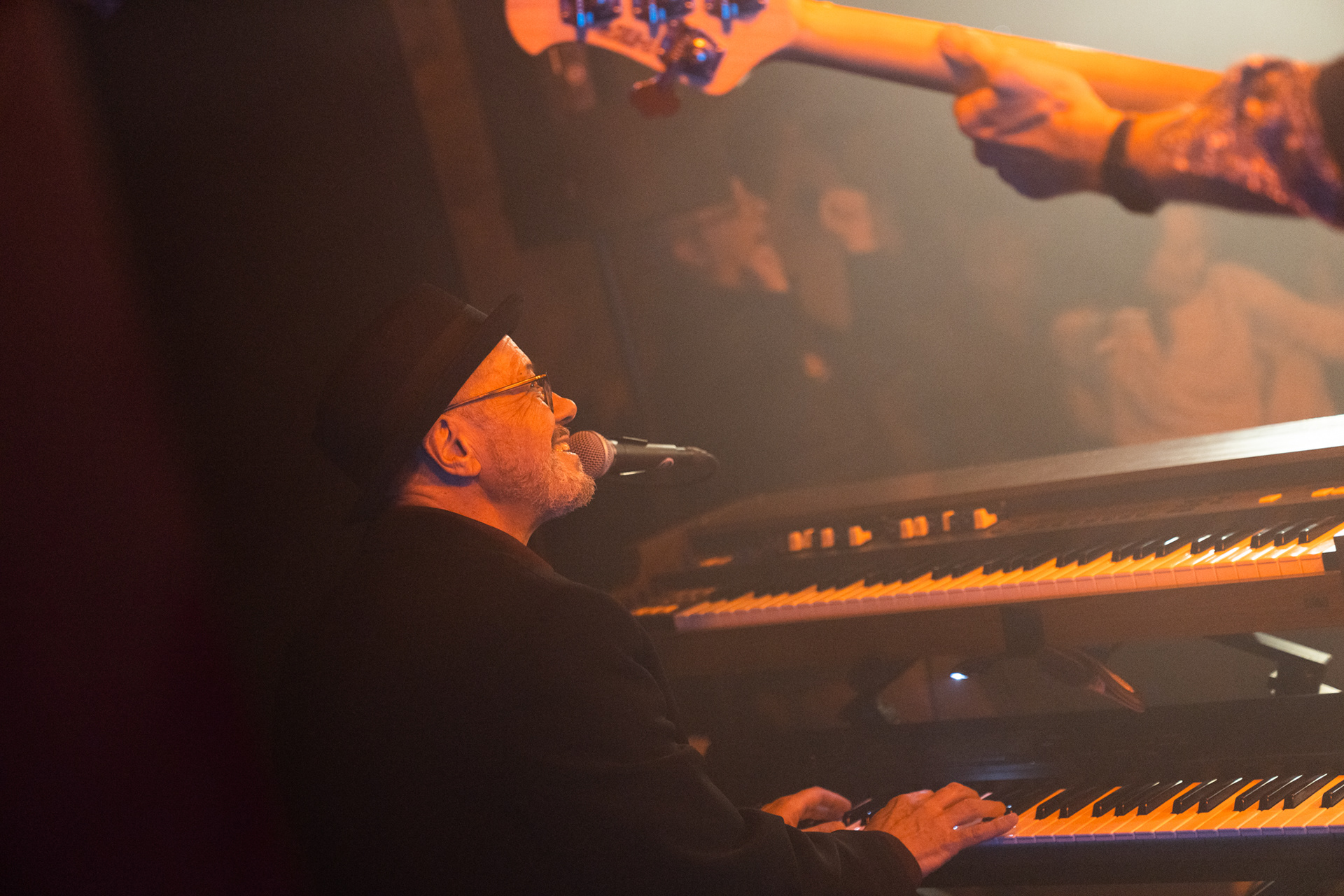 2023 - Les Caves, New Balls