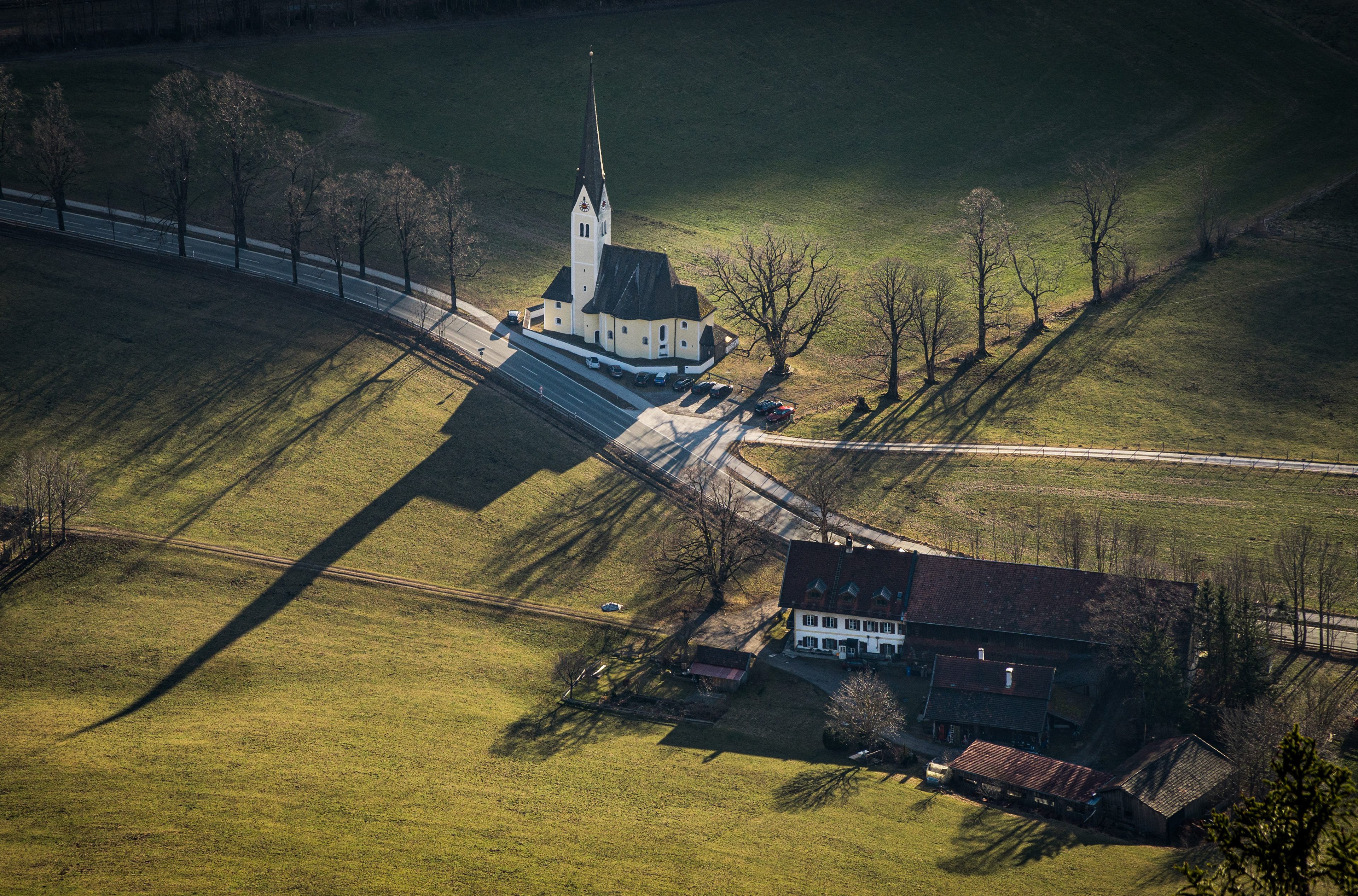 St Leonhard, Neuhaus-Fischhausen, Schliersee