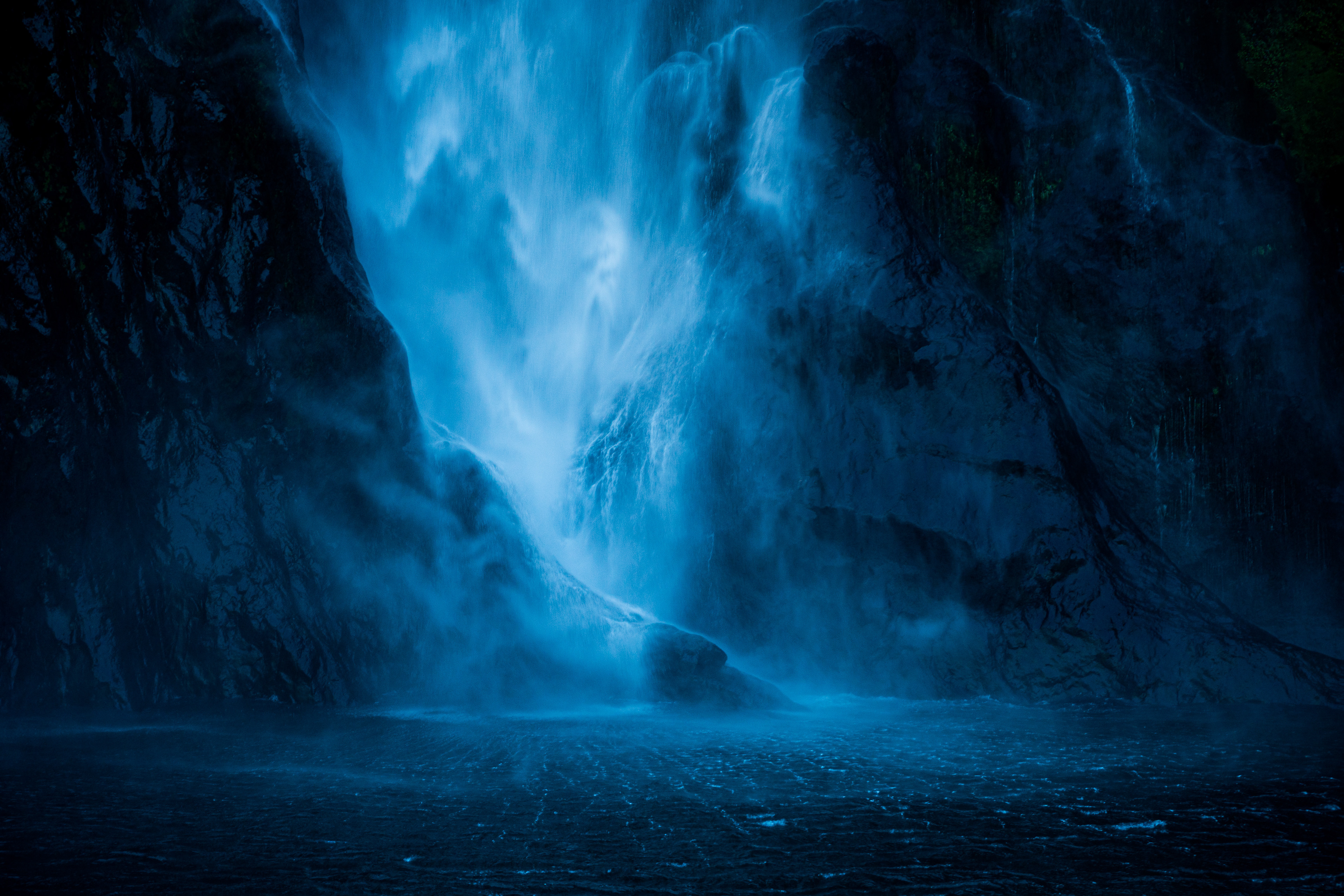 Stirling Falls, Milford Sound, Fiordland