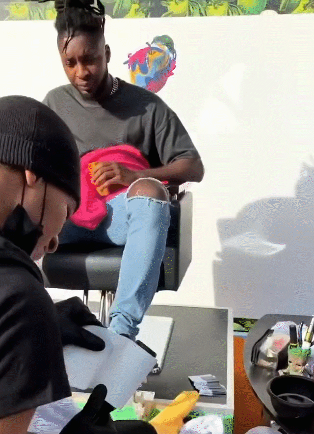 Sneaker Cleaning Booth