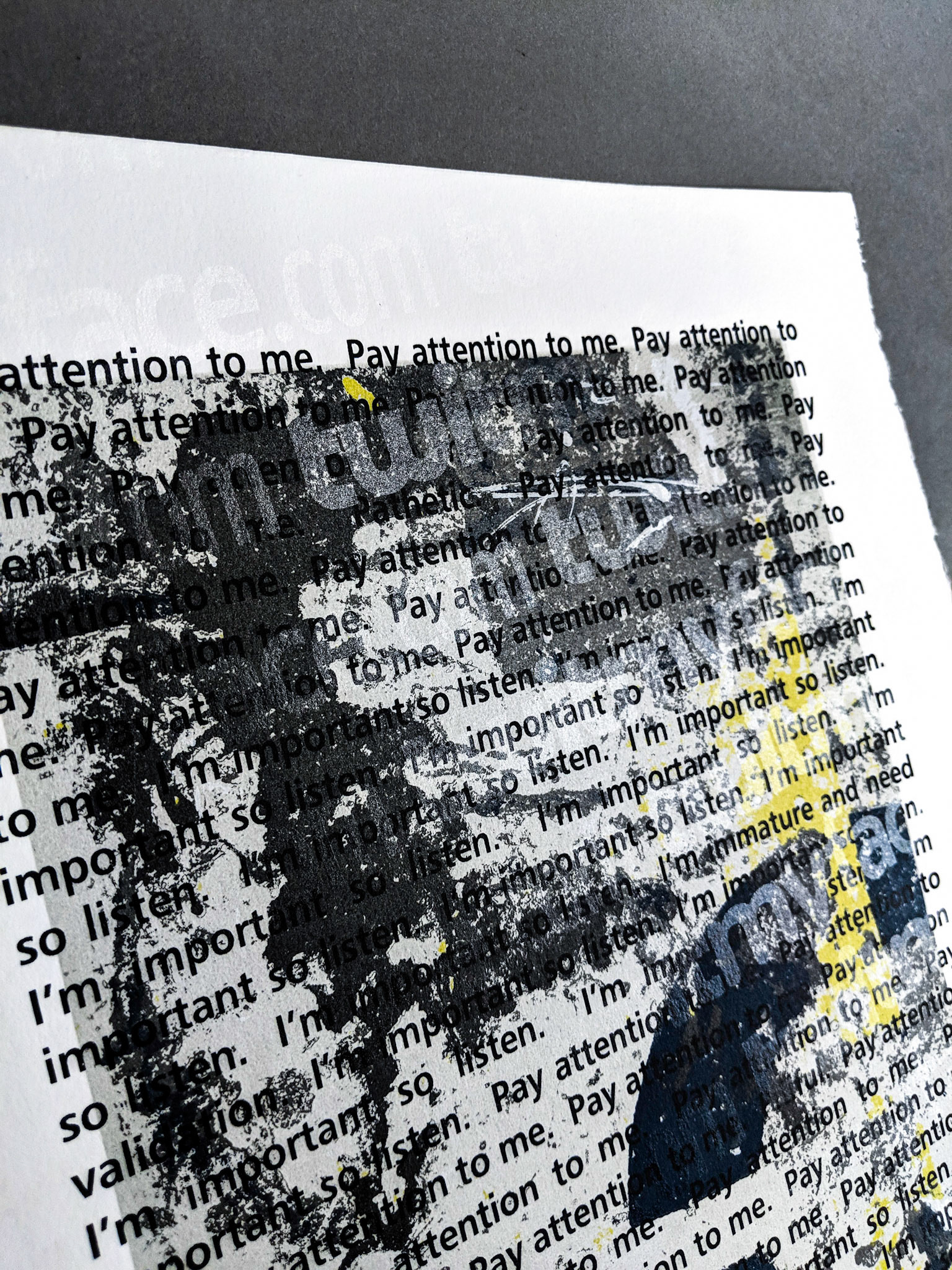 Closeup of the transparent layer.