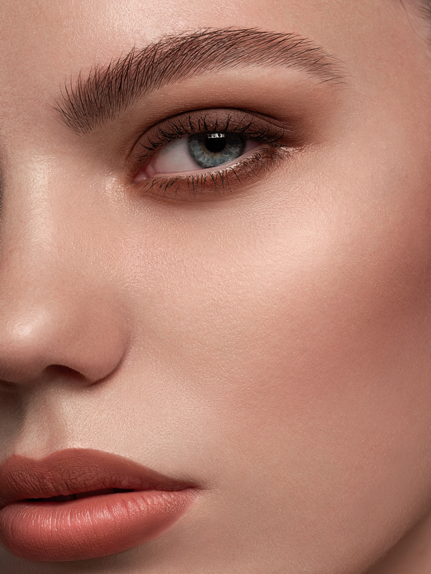 retoucher: Ksenia Leksakova