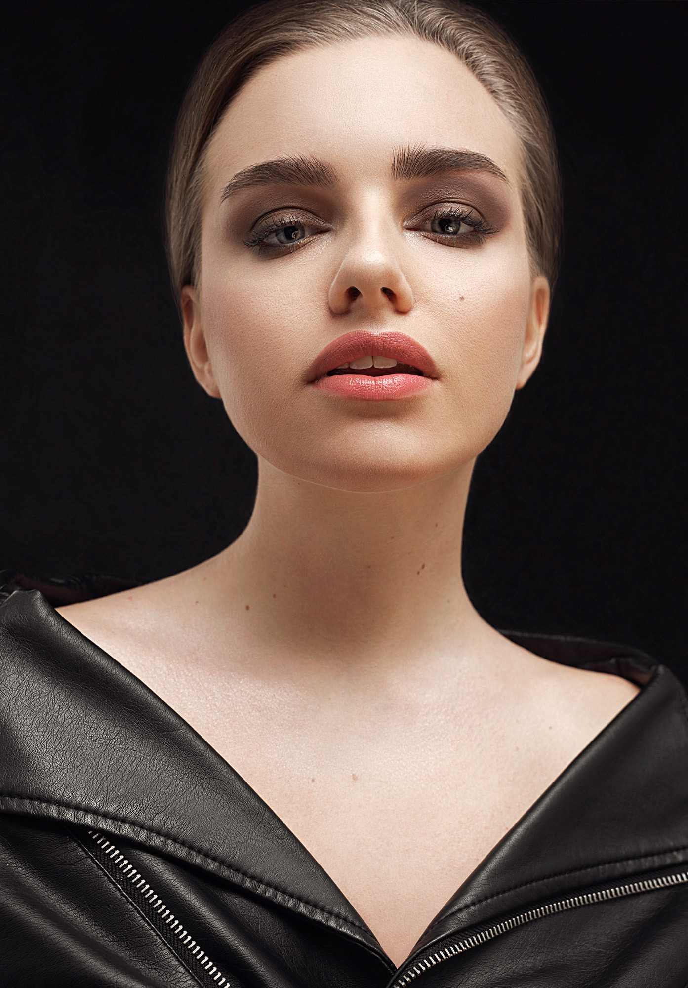 retoucher: Ksenia Leksakova