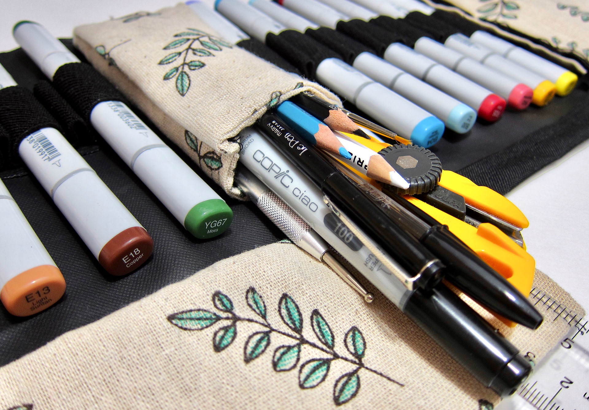 View of pocket for tools and miscellaneous items that don't fit in the other pockets