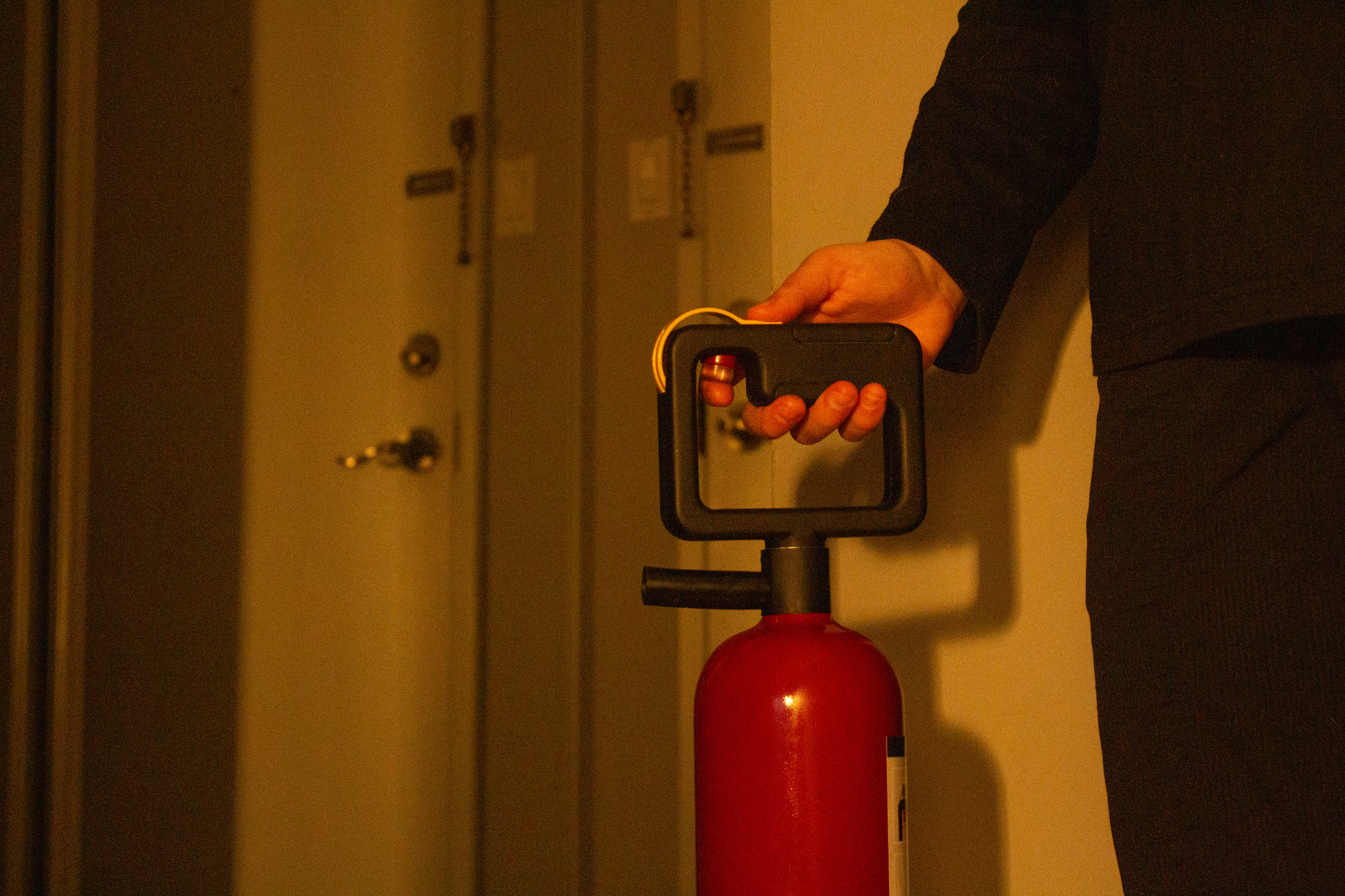 Once the button is squeezed, agent is released from the front nozzle.