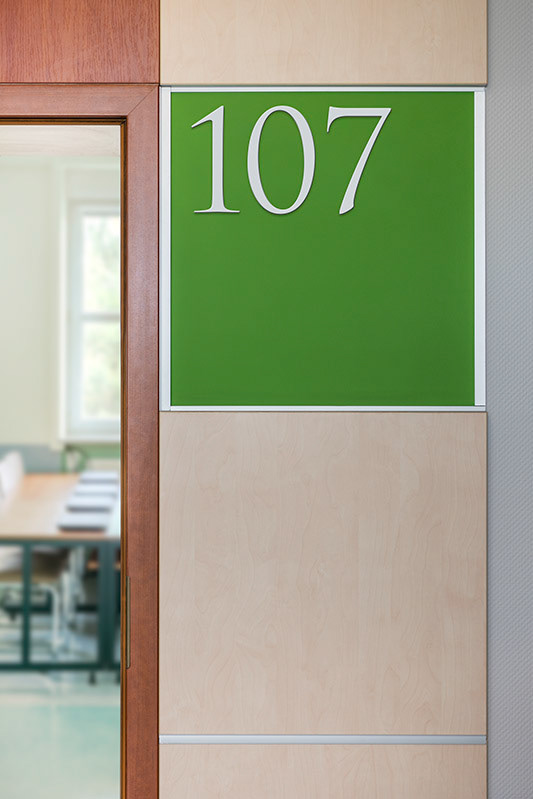 Fotomotiva SKwP pierwsze piętro sala 107 numeracja