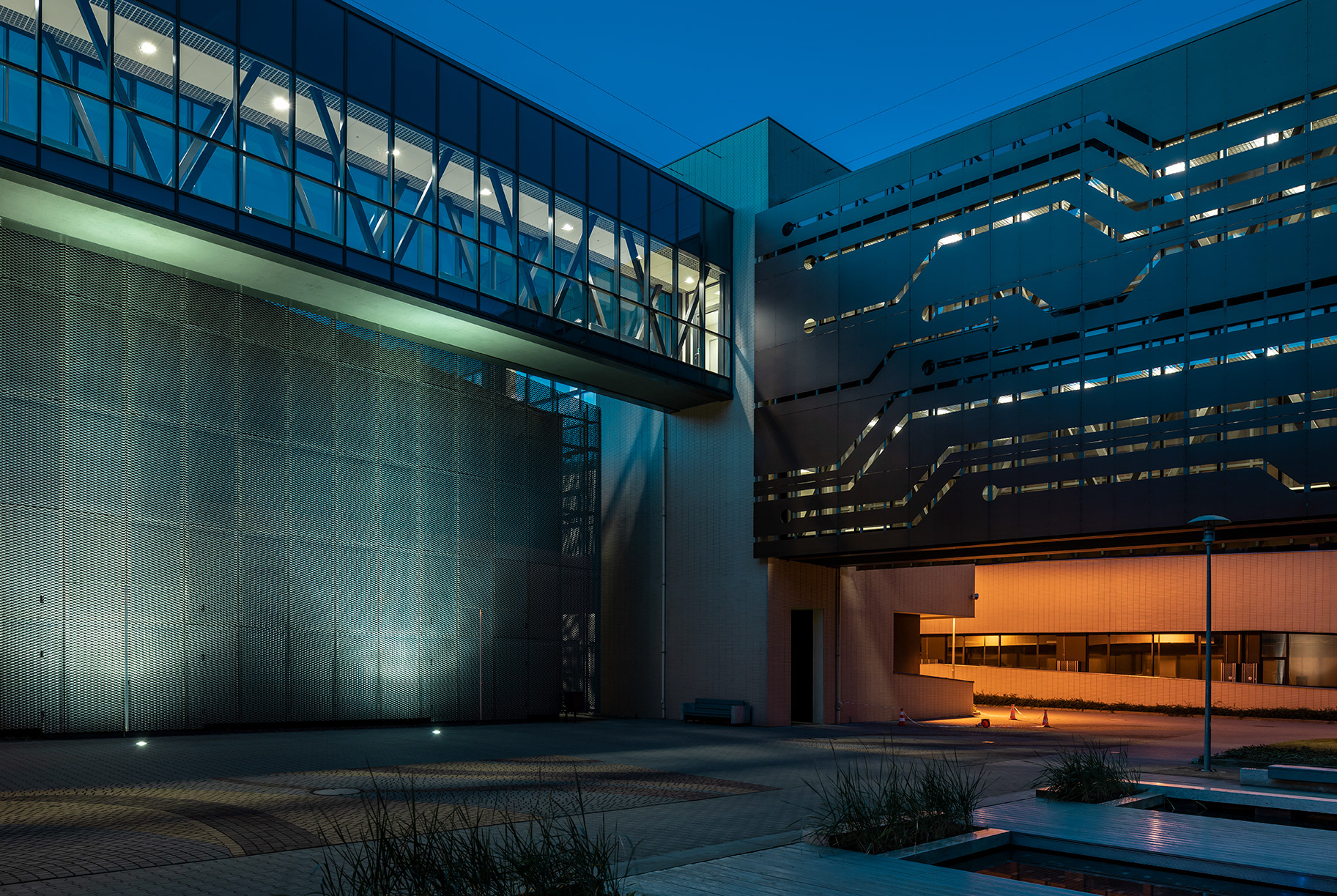 Fotomotiva Wielkopolskie centrum zaawansowanych technologii UAM Morasko Poznań Centre of Advanced Technologies AMU 7