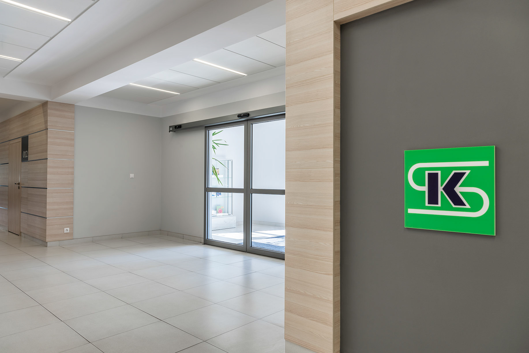 Fotomotiva SKwP korytarz wyjście