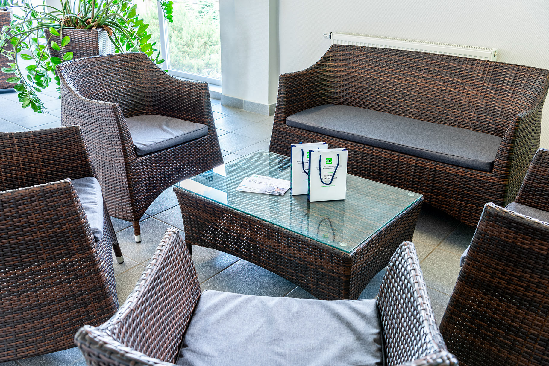 Fotomotiva SKwP drugie piętro strefa wypoczynku kadr