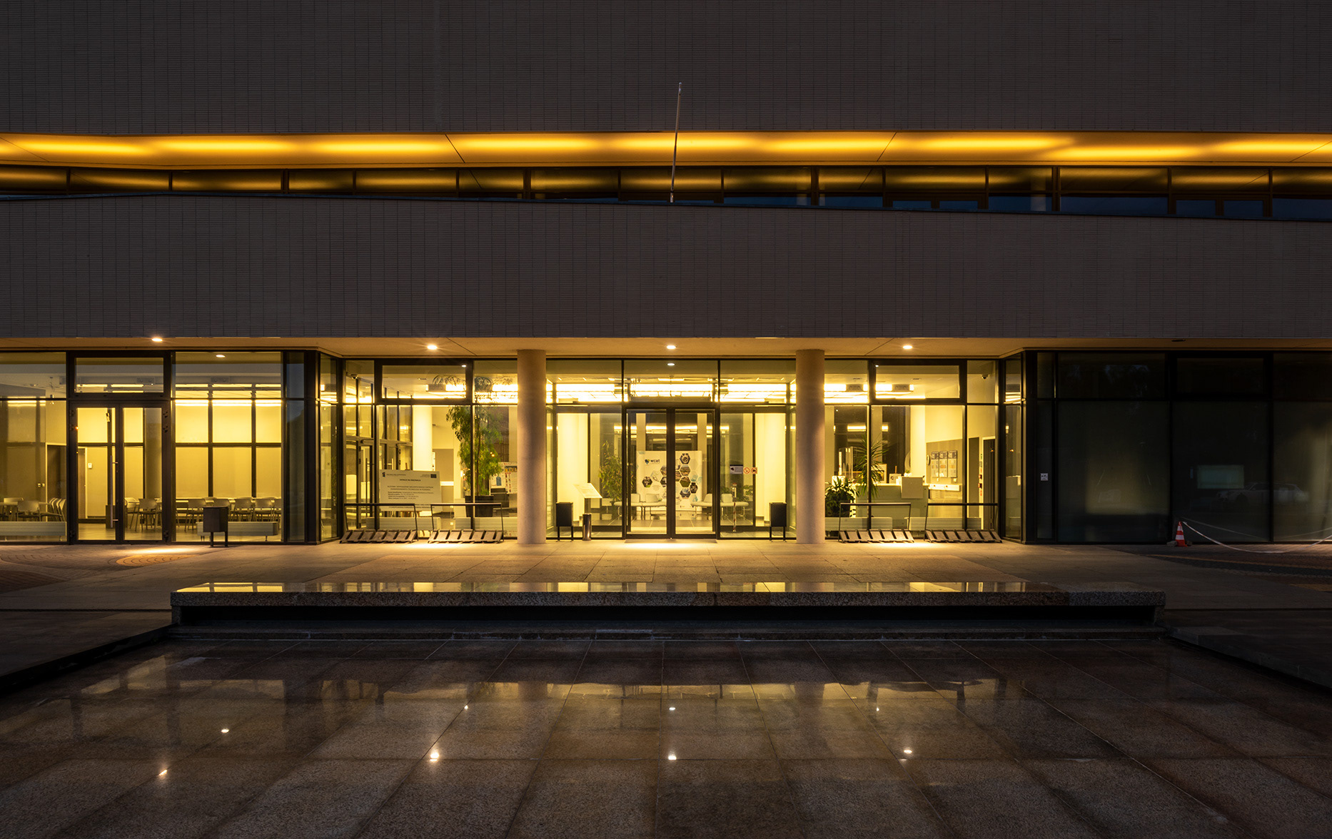 Fotomotiva Wielkopolskie centrum zaawansowanych technologii UAM Morasko Poznań Centre of Advanced Technologies AMU 4